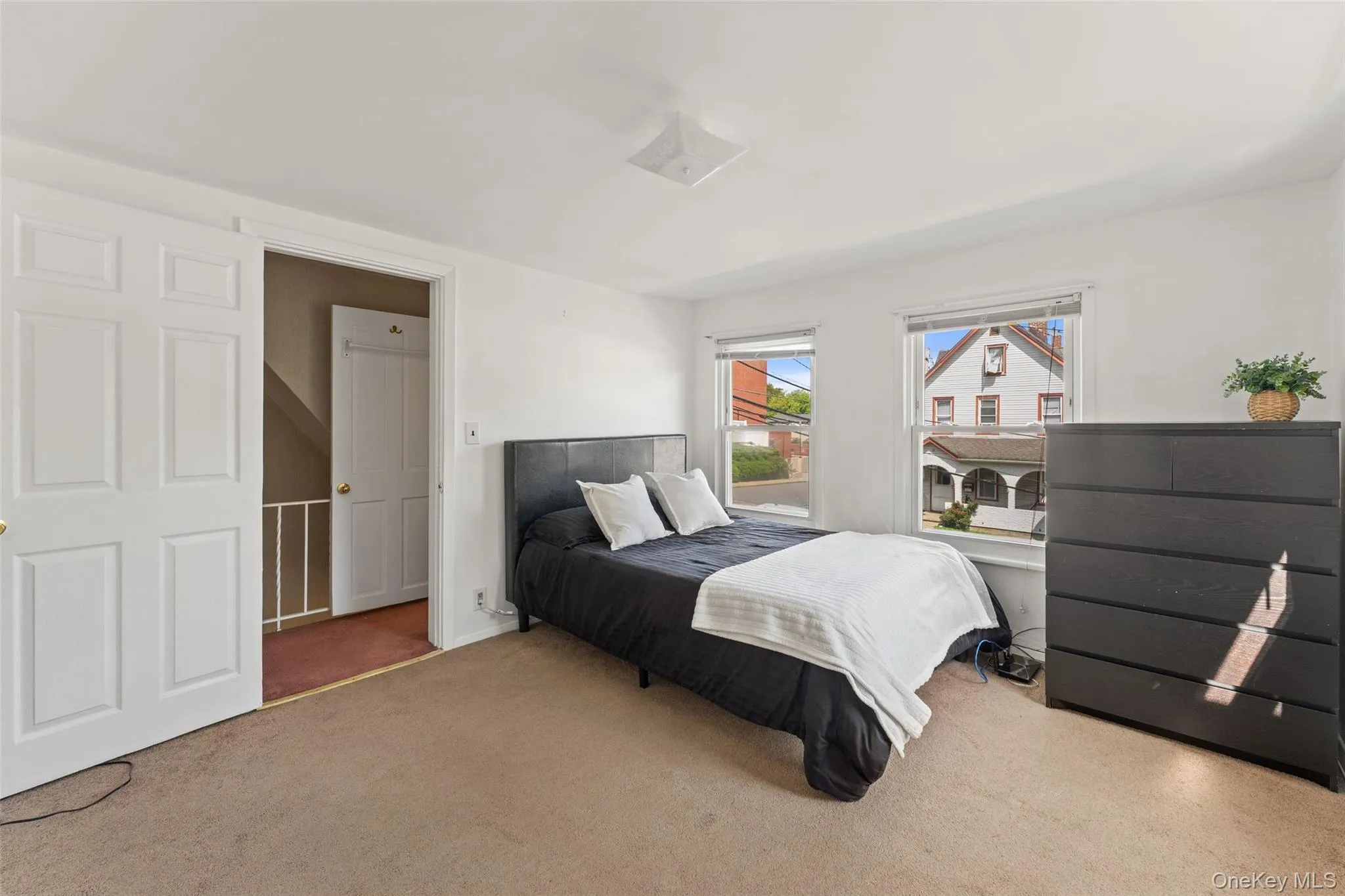 9 School Street, White Plains, NY, 3 Bedrooms Bedrooms, 6 Rooms Rooms,1 BathroomBathrooms,Residential,For Rent,School,0,1034618 9 School Street, White Plains, NY, 3 Bedrooms Bedrooms, 6 Rooms Rooms,1 BathroomBathrooms,Residential,For Rent,School,0,1034618