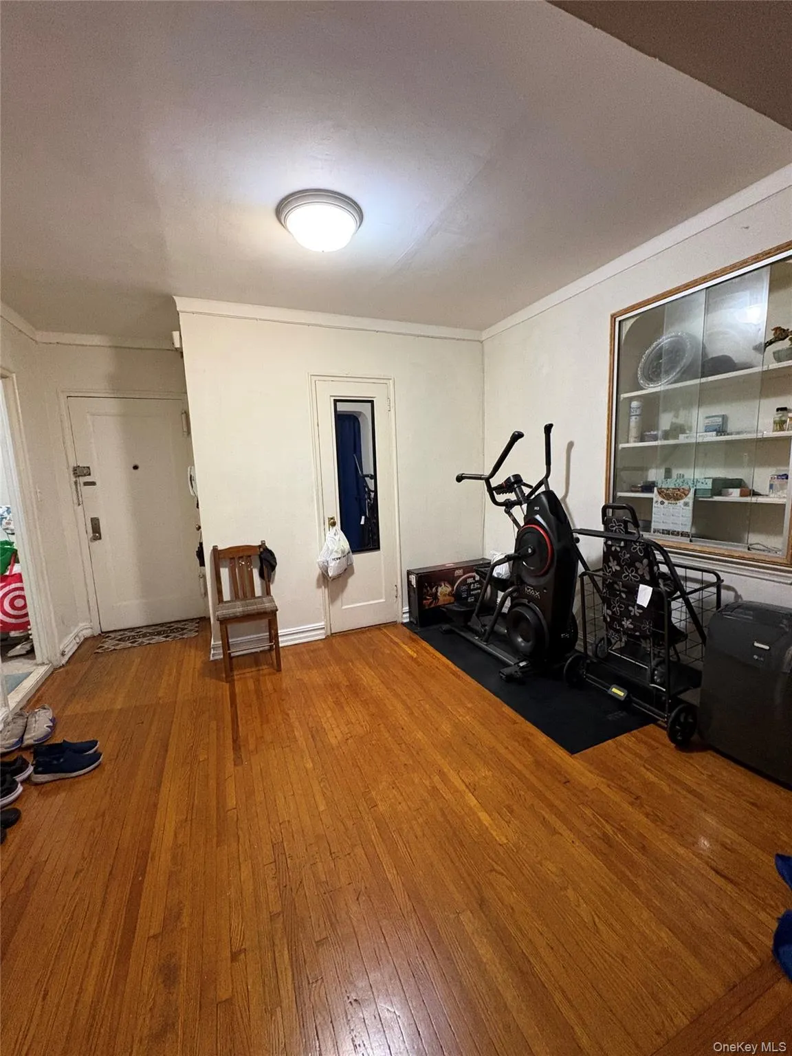 35-35 75th Street, New York, NY, 1 Bedroom Bedrooms, 4 Rooms Rooms,1 BathroomBathrooms,Residential,For Rent,75th,0,1034624 35-35 75th Street, New York, NY, 1 Bedroom Bedrooms, 4 Rooms Rooms,1 BathroomBathrooms,Residential,For Rent,75th,0,1034624