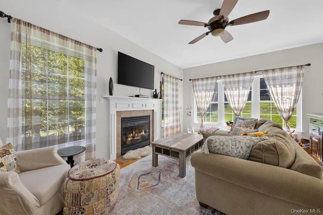 2 Archer Avenue, Beacon, NY, 5 Bedrooms Bedrooms, 13 Rooms Rooms,4 BathroomsBathrooms,Residential,For Rent,Archer,0,1034625 2 Archer Avenue, Beacon, NY, 5 Bedrooms Bedrooms, 13 Rooms Rooms,4 BathroomsBathrooms,Residential,For Rent,Archer,0,1034625