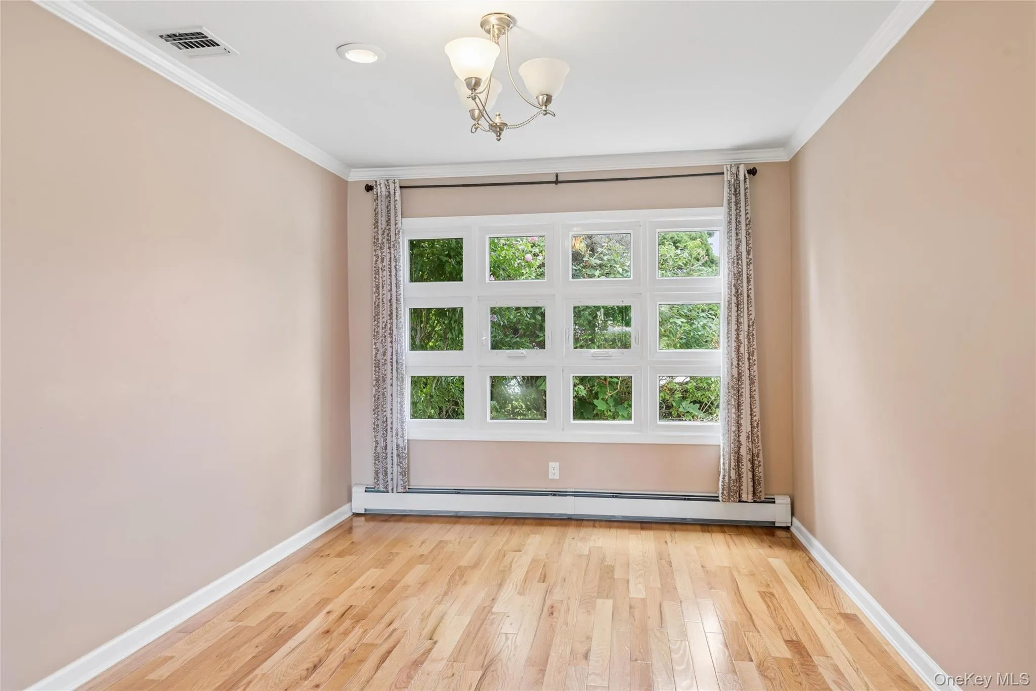 279 Shore Drive, Oyster Bay, NY, 4 Bedrooms Bedrooms, 9 Rooms Rooms,3 BathroomsBathrooms,Residential,For Rent,Shore,0,1034630 279 Shore Drive, Oyster Bay, NY, 4 Bedrooms Bedrooms, 9 Rooms Rooms,3 BathroomsBathrooms,Residential,For Rent,Shore,0,1034630