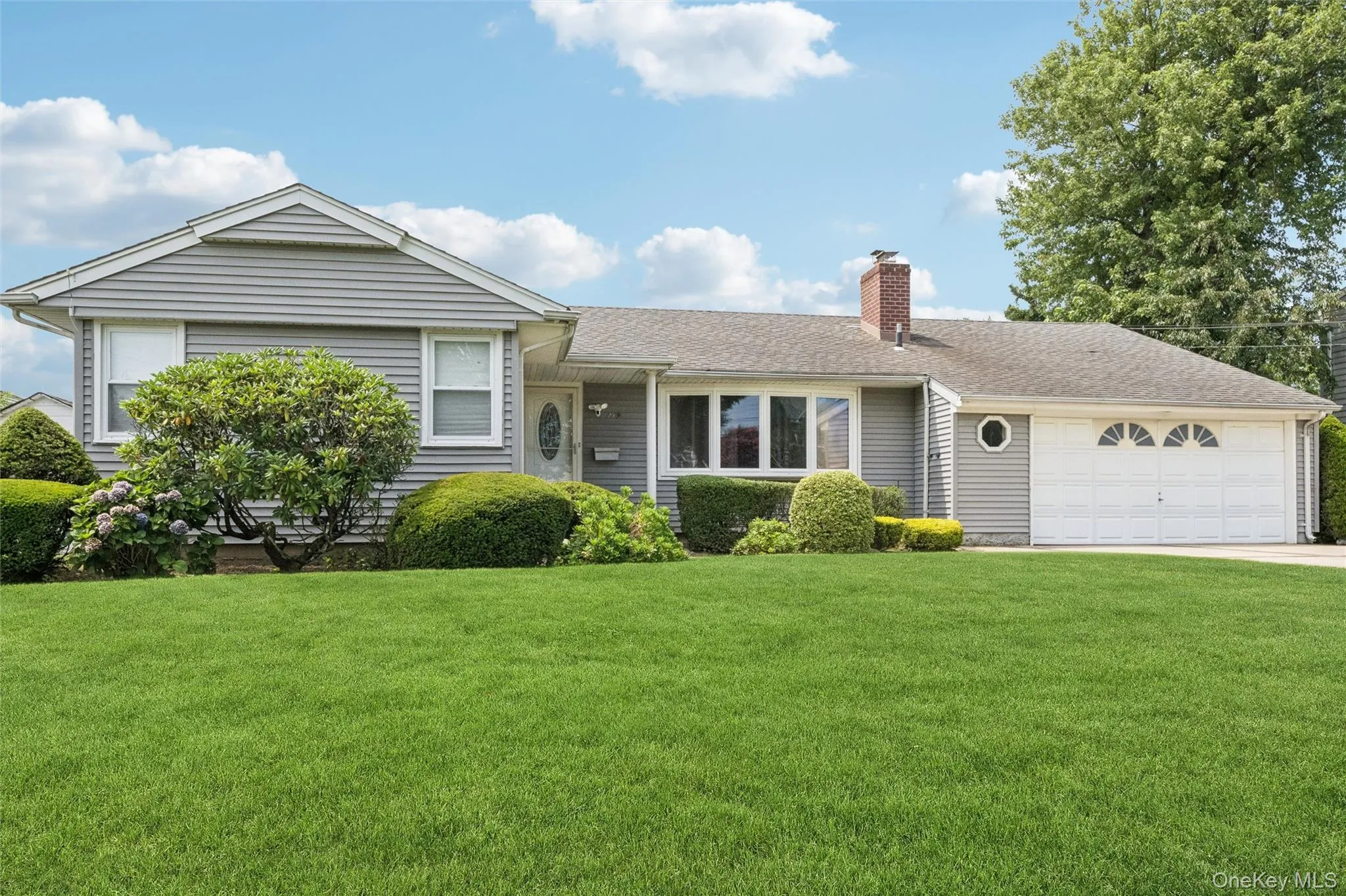 279 Shore Drive, Oyster Bay, NY, 4 Bedrooms Bedrooms, 9 Rooms Rooms,3 BathroomsBathrooms,Residential,For Rent,Shore,0,1034630 279 Shore Drive, Oyster Bay, NY, 4 Bedrooms Bedrooms, 9 Rooms Rooms,3 BathroomsBathrooms,Residential,For Rent,Shore,0,1034630