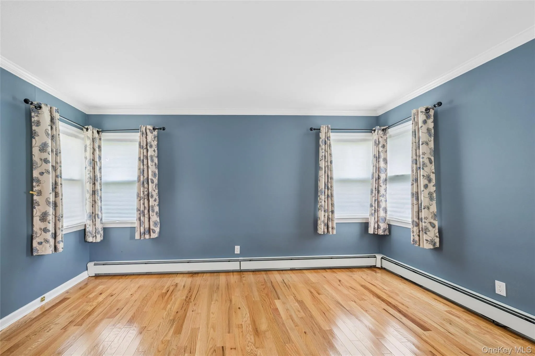 279 Shore Drive, Oyster Bay, NY, 4 Bedrooms Bedrooms, 9 Rooms Rooms,3 BathroomsBathrooms,Residential,For Rent,Shore,0,1034630 279 Shore Drive, Oyster Bay, NY, 4 Bedrooms Bedrooms, 9 Rooms Rooms,3 BathroomsBathrooms,Residential,For Rent,Shore,0,1034630