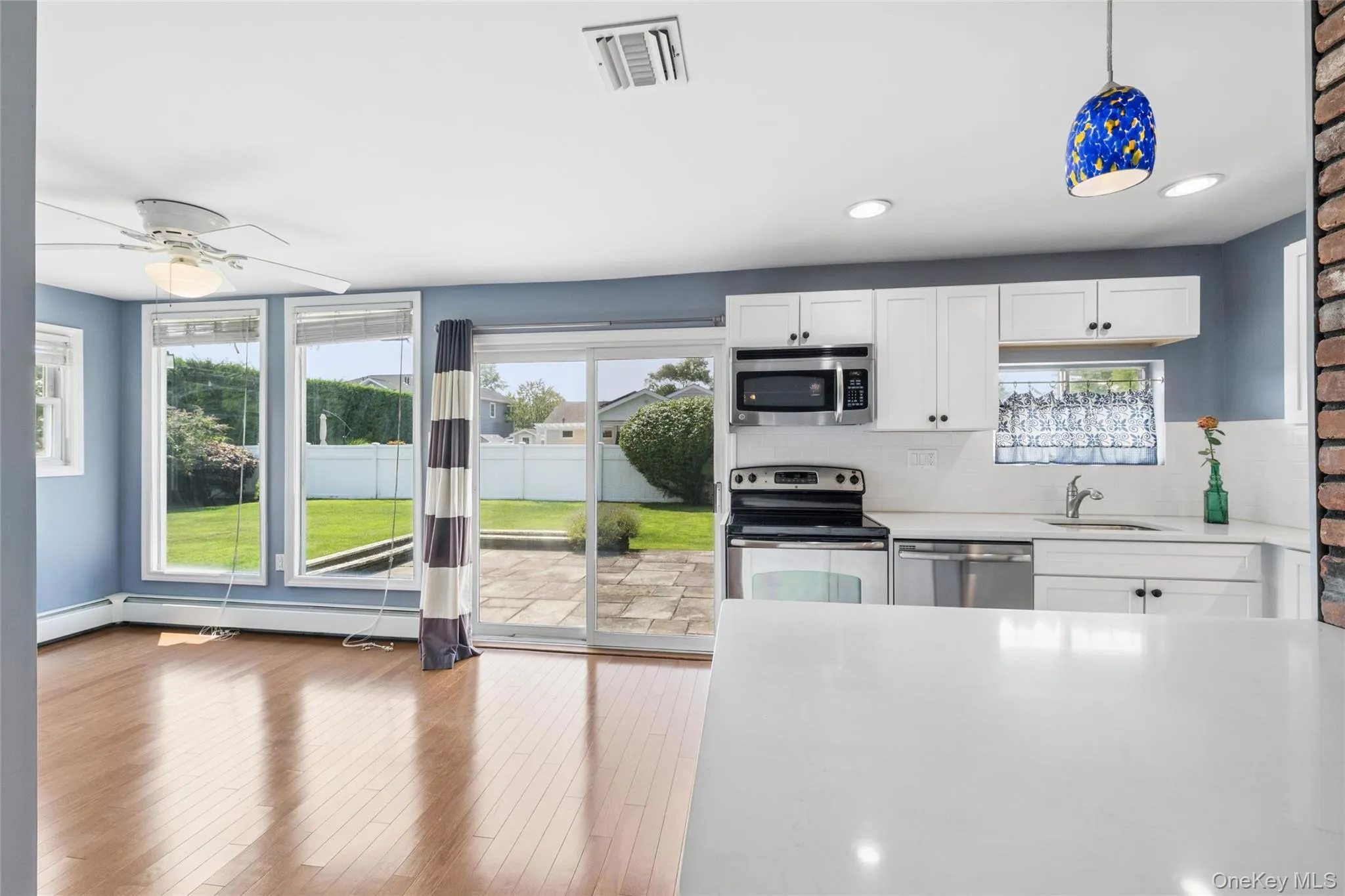 279 Shore Drive, Oyster Bay, NY, 4 Bedrooms Bedrooms, 9 Rooms Rooms,3 BathroomsBathrooms,Residential,For Rent,Shore,0,1034630 279 Shore Drive, Oyster Bay, NY, 4 Bedrooms Bedrooms, 9 Rooms Rooms,3 BathroomsBathrooms,Residential,For Rent,Shore,0,1034630
