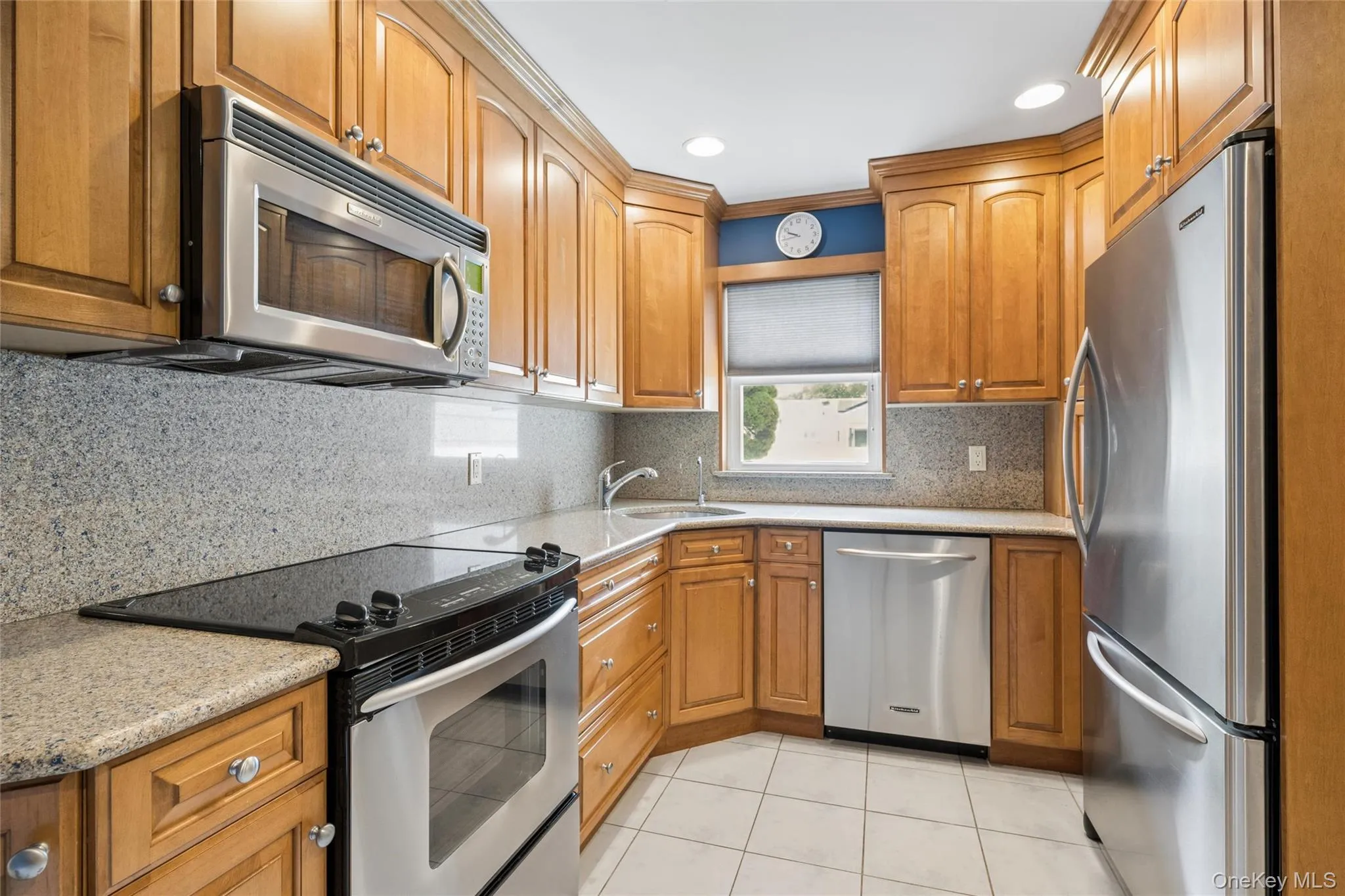 279 Shore Drive, Oyster Bay, NY, 4 Bedrooms Bedrooms, 9 Rooms Rooms,3 BathroomsBathrooms,Residential,For Rent,Shore,0,1034630 279 Shore Drive, Oyster Bay, NY, 4 Bedrooms Bedrooms, 9 Rooms Rooms,3 BathroomsBathrooms,Residential,For Rent,Shore,0,1034630