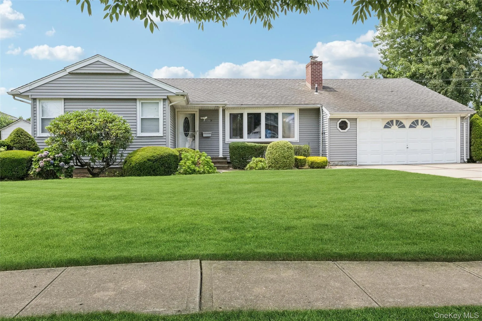 279 Shore Drive, Oyster Bay, NY, 4 Bedrooms Bedrooms, 9 Rooms Rooms,3 BathroomsBathrooms,Residential,For Rent,Shore,0,1034630 279 Shore Drive, Oyster Bay, NY, 4 Bedrooms Bedrooms, 9 Rooms Rooms,3 BathroomsBathrooms,Residential,For Rent,Shore,0,1034630