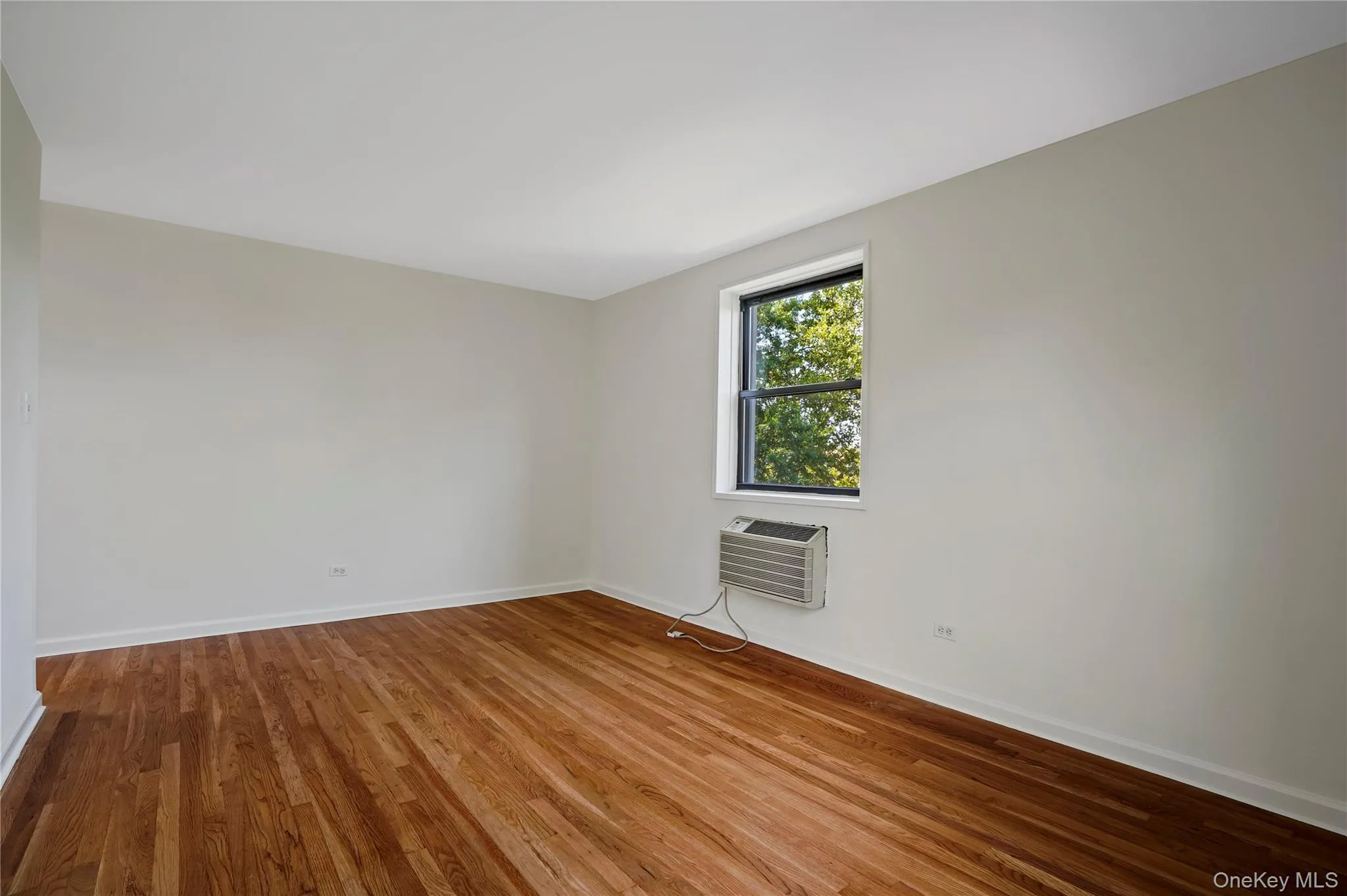 84-10 153rd Avenue, New York, NY, 2 Bedrooms Bedrooms, 5 Rooms Rooms,2 BathroomsBathrooms,Residential,For Rent,153rd,0,1034638 84-10 153rd Avenue, New York, NY, 2 Bedrooms Bedrooms, 5 Rooms Rooms,2 BathroomsBathrooms,Residential,For Rent,153rd,0,1034638