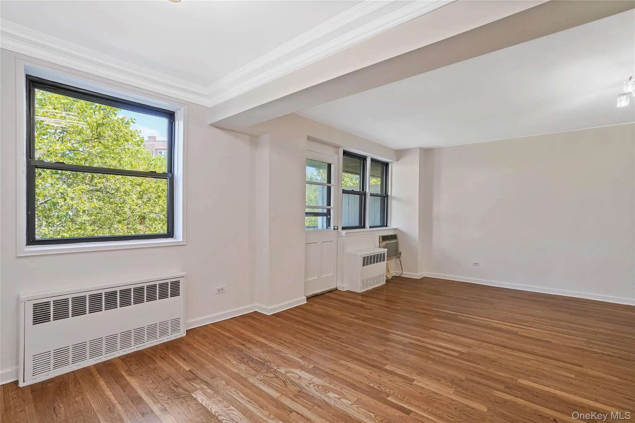 84-10 153rd Avenue, New York, NY, 2 Bedrooms Bedrooms, 5 Rooms Rooms,2 BathroomsBathrooms,Residential,For Rent,153rd,0,1034638 84-10 153rd Avenue, New York, NY, 2 Bedrooms Bedrooms, 5 Rooms Rooms,2 BathroomsBathrooms,Residential,For Rent,153rd,0,1034638