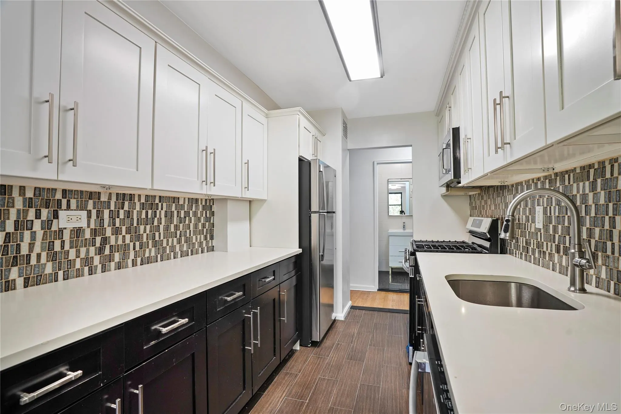 84-10 153rd Avenue, New York, NY, 2 Bedrooms Bedrooms, 5 Rooms Rooms,2 BathroomsBathrooms,Residential,For Rent,153rd,0,1034638 84-10 153rd Avenue, New York, NY, 2 Bedrooms Bedrooms, 5 Rooms Rooms,2 BathroomsBathrooms,Residential,For Rent,153rd,0,1034638