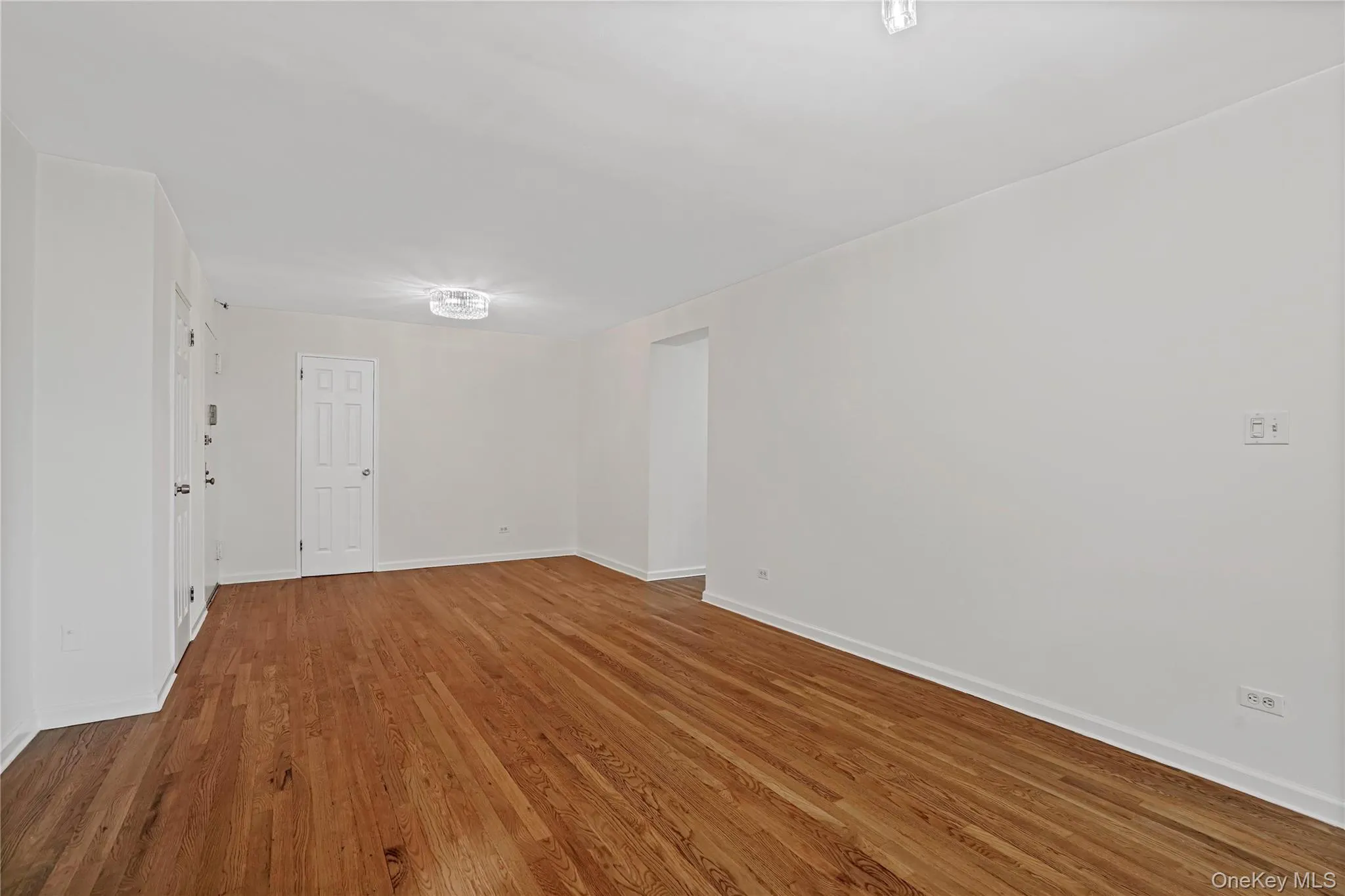 84-10 153rd Avenue, New York, NY, 2 Bedrooms Bedrooms, 5 Rooms Rooms,2 BathroomsBathrooms,Residential,For Rent,153rd,0,1034638 84-10 153rd Avenue, New York, NY, 2 Bedrooms Bedrooms, 5 Rooms Rooms,2 BathroomsBathrooms,Residential,For Rent,153rd,0,1034638