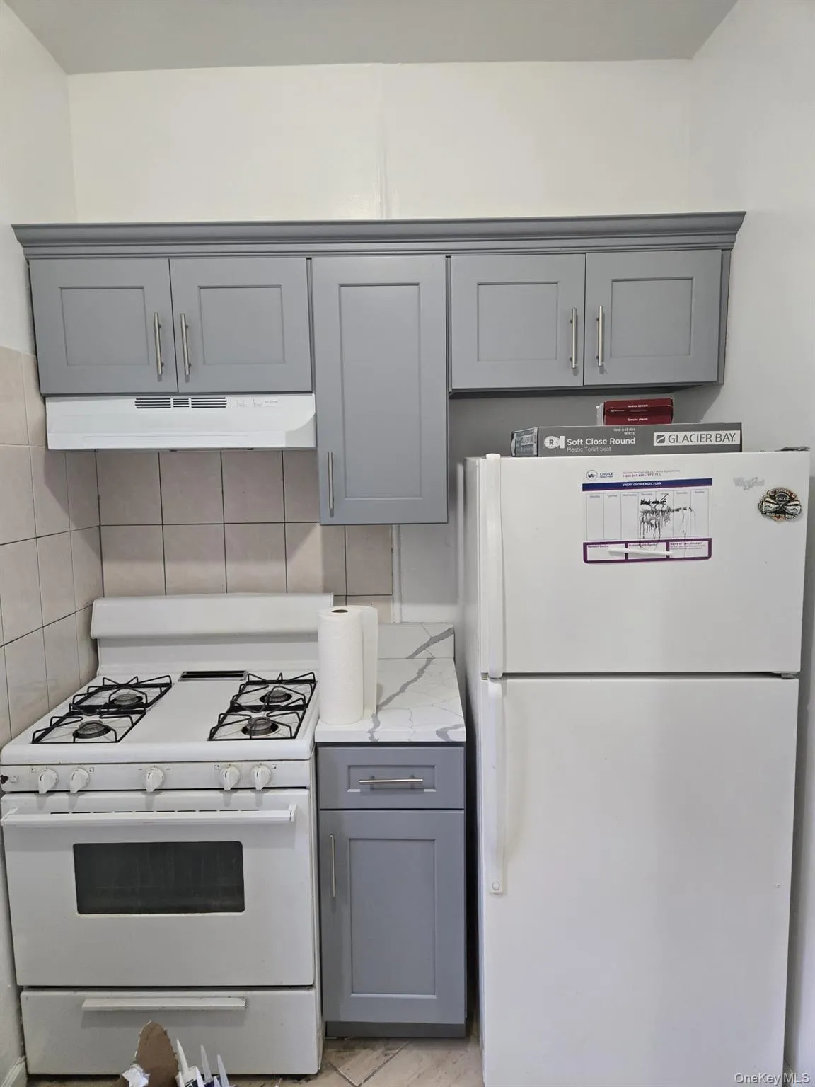 9752 75th Street, New York, NY, 1 Bedroom Bedrooms, 4 Rooms Rooms,1 BathroomBathrooms,Residential,For Rent,75th,0,1034639 9752 75th Street, New York, NY, 1 Bedroom Bedrooms, 4 Rooms Rooms,1 BathroomBathrooms,Residential,For Rent,75th,0,1034639