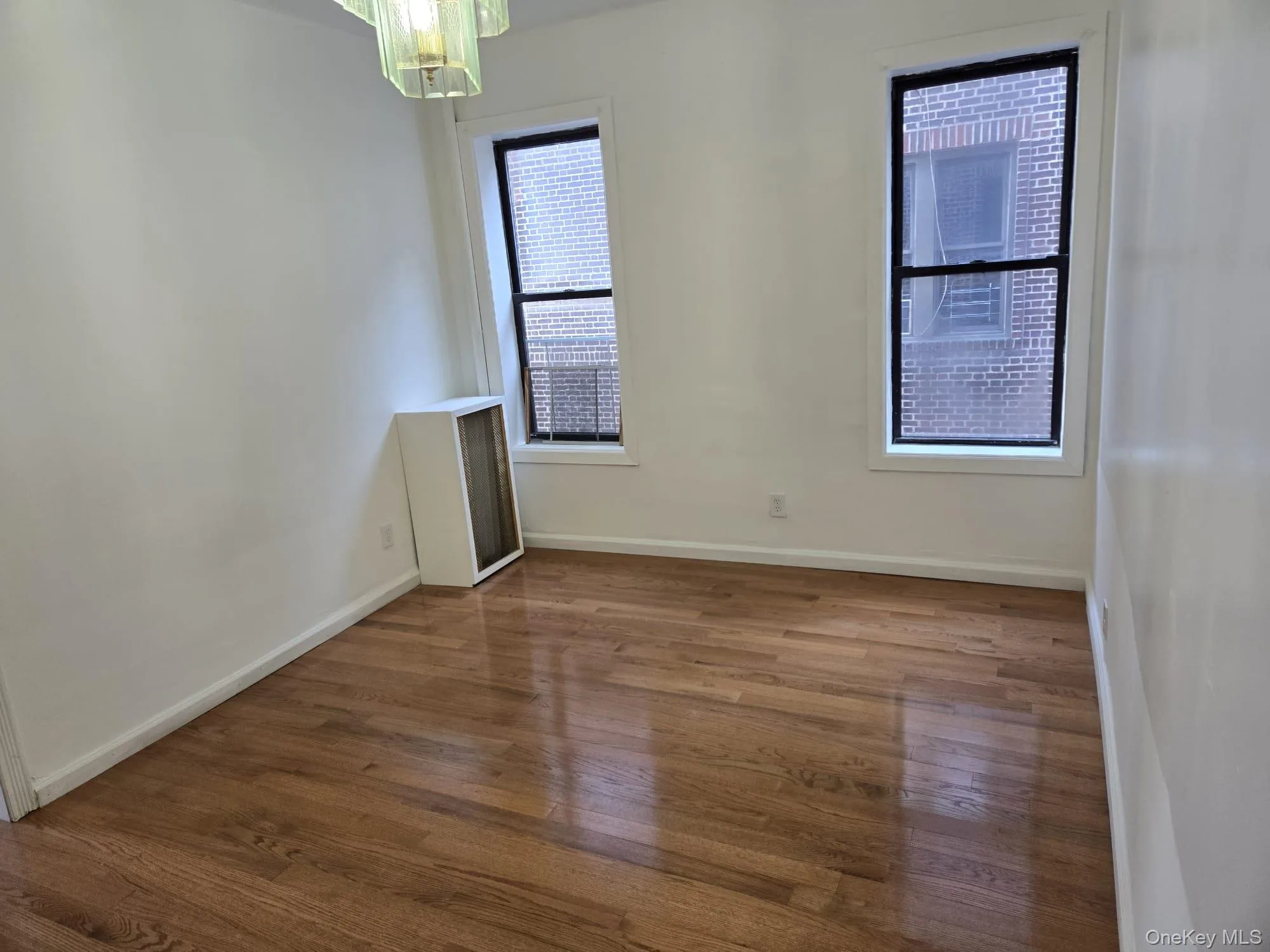 9752 75th Street, New York, NY, 1 Bedroom Bedrooms, 4 Rooms Rooms,1 BathroomBathrooms,Residential,For Rent,75th,0,1034639 9752 75th Street, New York, NY, 1 Bedroom Bedrooms, 4 Rooms Rooms,1 BathroomBathrooms,Residential,For Rent,75th,0,1034639