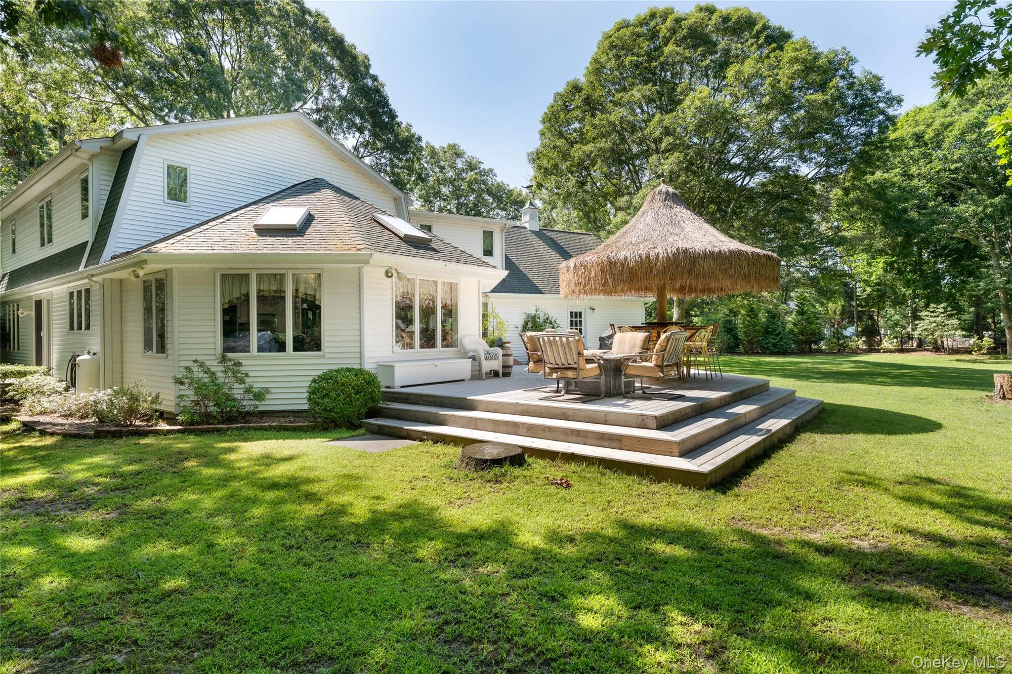 21 Bay Avenue, Southampton, NY, 4 Bedrooms Bedrooms, 8 Rooms Rooms,3 BathroomsBathrooms,Residential,For Rent,Bay,0,1034640 21 Bay Avenue, Southampton, NY, 4 Bedrooms Bedrooms, 8 Rooms Rooms,3 BathroomsBathrooms,Residential,For Rent,Bay,0,1034640