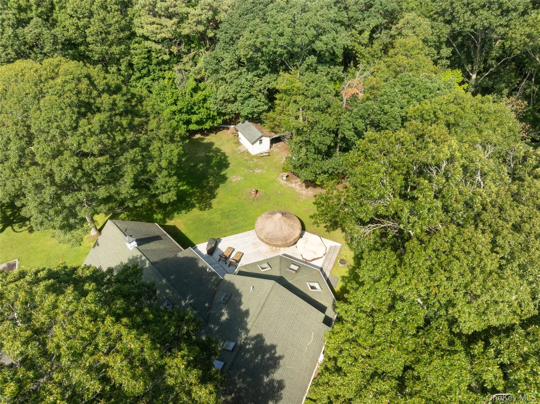 21 Bay Avenue, Southampton, NY, 4 Bedrooms Bedrooms, 8 Rooms Rooms,3 BathroomsBathrooms,Residential,For Rent,Bay,0,1034640 21 Bay Avenue, Southampton, NY, 4 Bedrooms Bedrooms, 8 Rooms Rooms,3 BathroomsBathrooms,Residential,For Rent,Bay,0,1034640