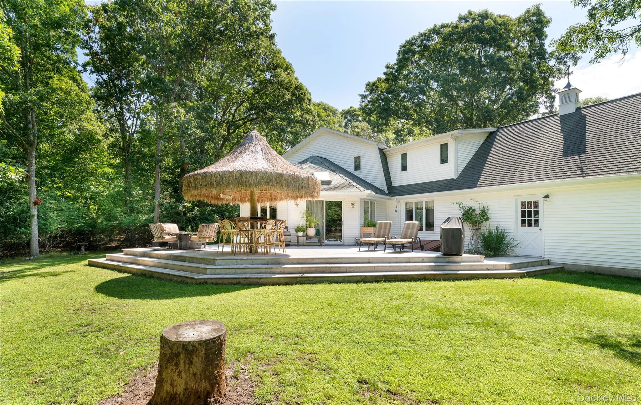 21 Bay Avenue, Southampton, NY, 4 Bedrooms Bedrooms, 8 Rooms Rooms,3 BathroomsBathrooms,Residential,For Rent,Bay,0,1034640 21 Bay Avenue, Southampton, NY, 4 Bedrooms Bedrooms, 8 Rooms Rooms,3 BathroomsBathrooms,Residential,For Rent,Bay,0,1034640