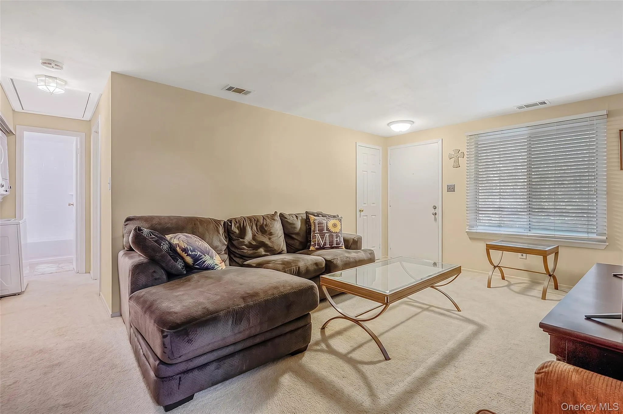 452 Birchwood Road, Brookhaven, NY, 1 Bedroom Bedrooms, 4 Rooms Rooms,1 BathroomBathrooms,Residential,For Rent,Birchwood Road,0,1034641 452 Birchwood Road, Brookhaven, NY, 1 Bedroom Bedrooms, 4 Rooms Rooms,1 BathroomBathrooms,Residential,For Rent,Birchwood Road,0,1034641