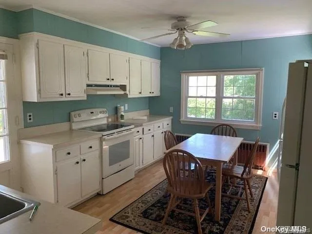 205 Hawthorne Street, Brookhaven, NY, 3 Bedrooms Bedrooms, 5 Rooms Rooms,2 BathroomsBathrooms,Residential Lease,For Rent,Hawthorne,0,1034645 205 Hawthorne Street, Brookhaven, NY, 3 Bedrooms Bedrooms, 5 Rooms Rooms,2 BathroomsBathrooms,Residential Lease,For Rent,Hawthorne,0,1034645