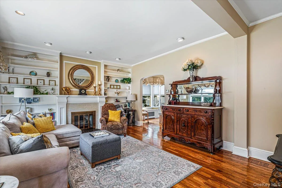 1003 149th Street, New York, NY, 3 Bedrooms Bedrooms, 6 Rooms Rooms,2 BathroomsBathrooms,Residential,For Rent,149th,0,1034648 1003 149th Street, New York, NY, 3 Bedrooms Bedrooms, 6 Rooms Rooms,2 BathroomsBathrooms,Residential,For Rent,149th,0,1034648
