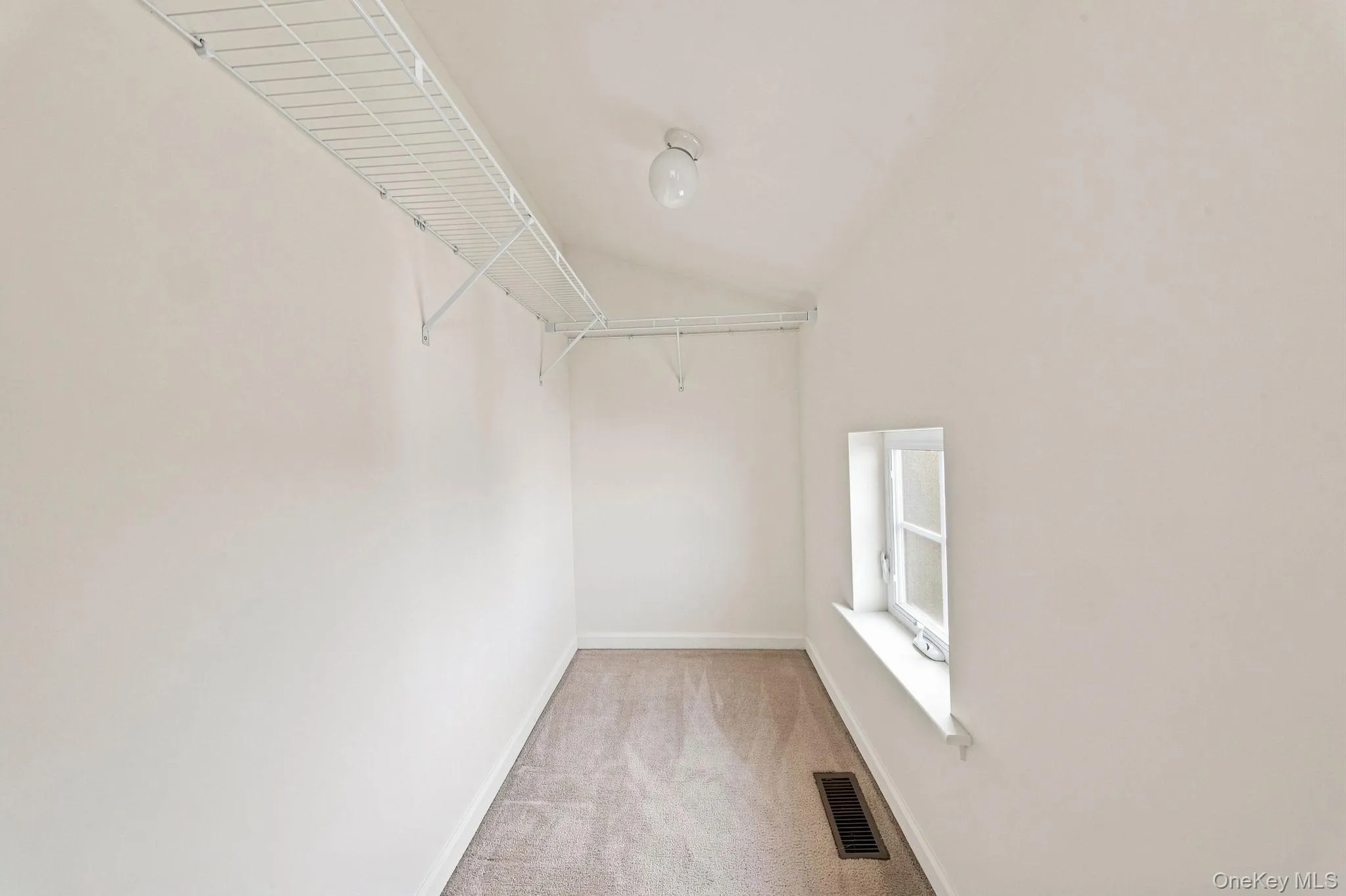 227 Orleans Road, Newburgh (town), NY, 3 Bedrooms Bedrooms, 7 Rooms Rooms,2 BathroomsBathrooms,Residential,For Rent,Orleans,0,1034649 227 Orleans Road, Newburgh (town), NY, 3 Bedrooms Bedrooms, 7 Rooms Rooms,2 BathroomsBathrooms,Residential,For Rent,Orleans,0,1034649