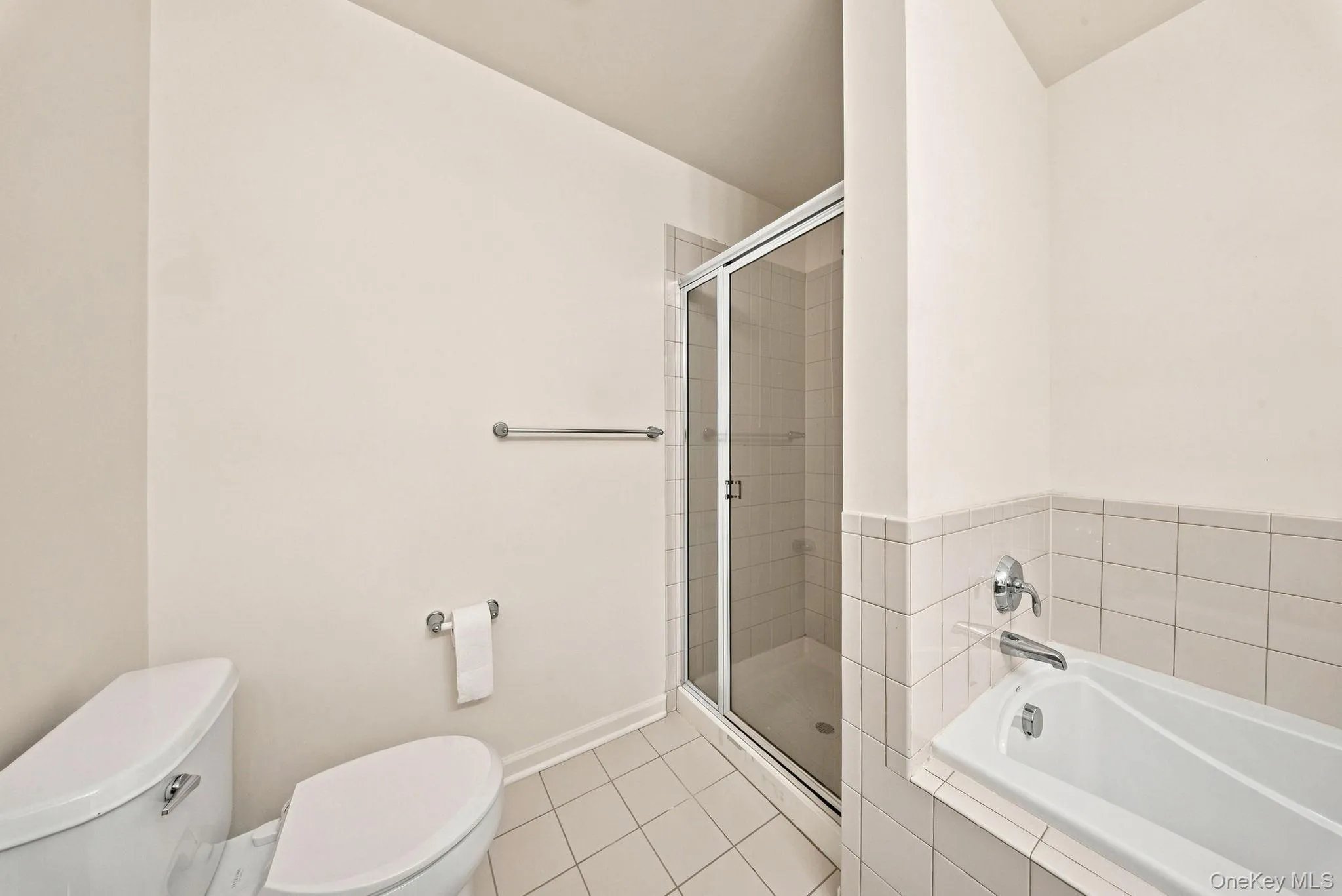 227 Orleans Road, Newburgh (town), NY, 3 Bedrooms Bedrooms, 7 Rooms Rooms,2 BathroomsBathrooms,Residential,For Rent,Orleans,0,1034649 227 Orleans Road, Newburgh (town), NY, 3 Bedrooms Bedrooms, 7 Rooms Rooms,2 BathroomsBathrooms,Residential,For Rent,Orleans,0,1034649
