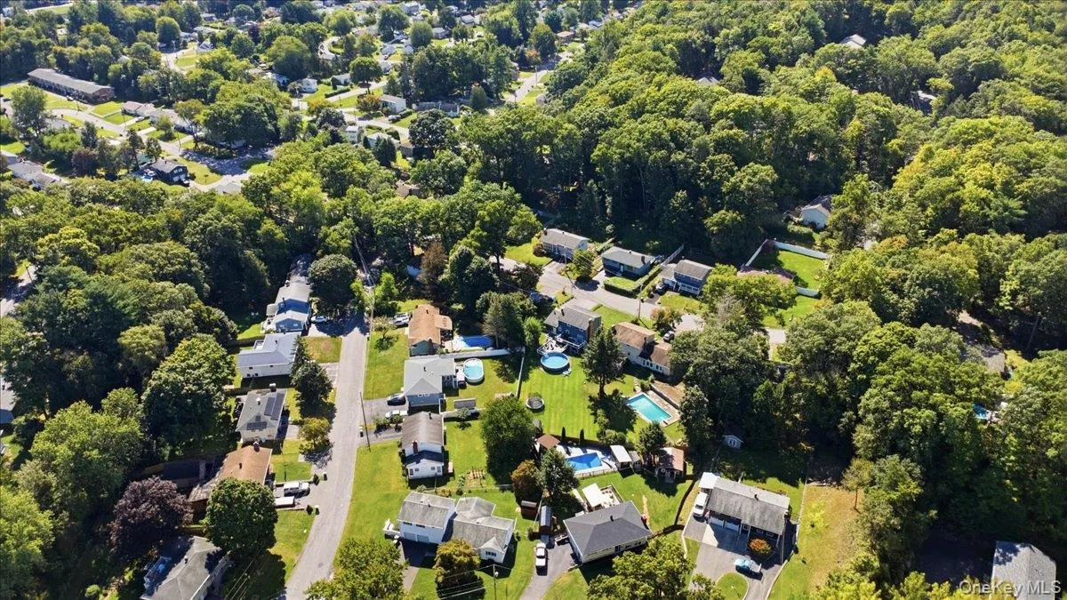 66 Lamb Avenue, Saugerties, NY, 4 Bedrooms Bedrooms, 10 Rooms Rooms,2 BathroomsBathrooms,Residential,For Rent,Lamb,0,1034661 66 Lamb Avenue, Saugerties, NY, 4 Bedrooms Bedrooms, 10 Rooms Rooms,2 BathroomsBathrooms,Residential,For Rent,Lamb,0,1034661