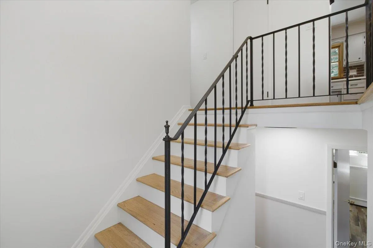Hardwood floors are gleaming. Hardwood floors are gleaming.