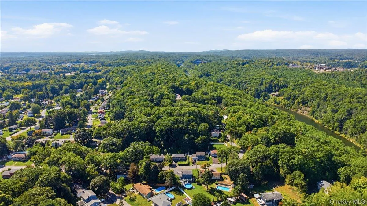 66 Lamb Avenue, Saugerties, NY, 4 Bedrooms Bedrooms, 10 Rooms Rooms,2 BathroomsBathrooms,Residential,For Rent,Lamb,0,1034661 66 Lamb Avenue, Saugerties, NY, 4 Bedrooms Bedrooms, 10 Rooms Rooms,2 BathroomsBathrooms,Residential,For Rent,Lamb,0,1034661