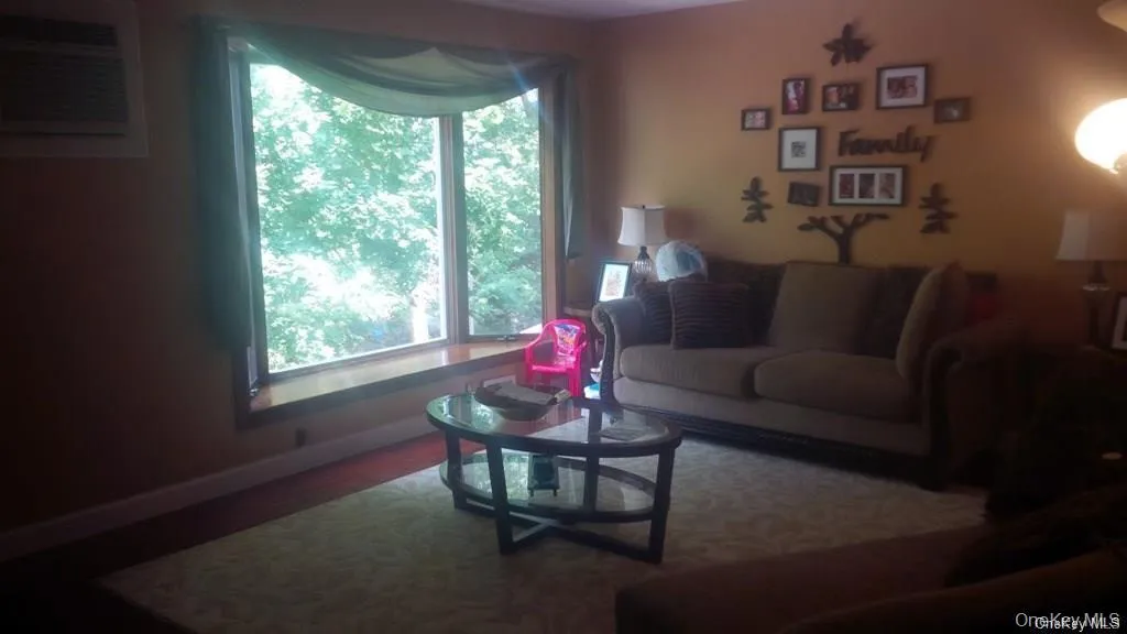 60 Halgren Crescent, Haverstraw, NY, 3 Bedrooms Bedrooms, 7 Rooms Rooms,1 BathroomBathrooms,Residential Lease,For Rent,Halgren,0,1034663 60 Halgren Crescent, Haverstraw, NY, 3 Bedrooms Bedrooms, 7 Rooms Rooms,1 BathroomBathrooms,Residential Lease,For Rent,Halgren,0,1034663