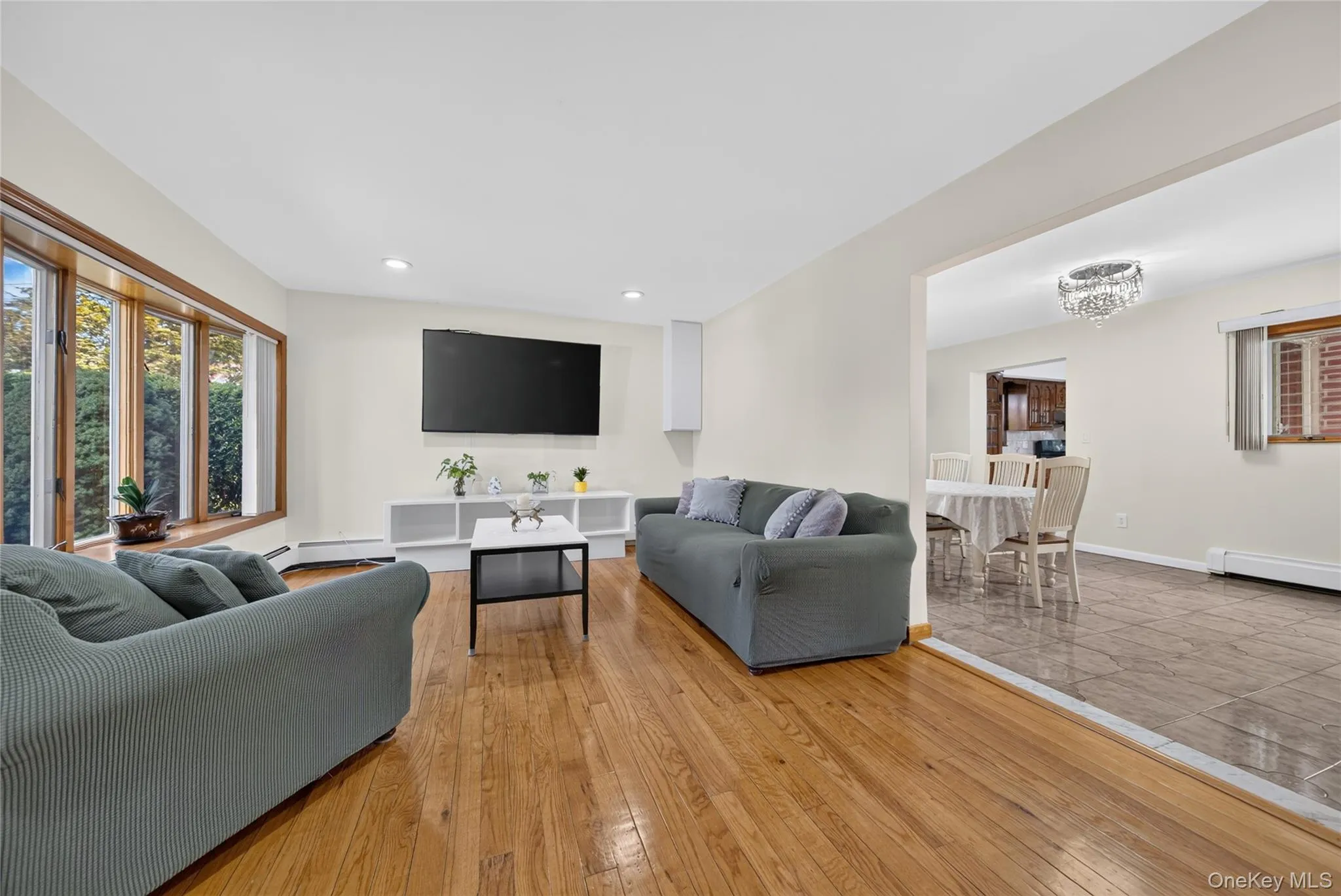 612 Marcellus Road, North Hempstead, NY, 5 Bedrooms Bedrooms, 10 Rooms Rooms,3 BathroomsBathrooms,Residential,For Rent,Marcellus,0,1034664 612 Marcellus Road, North Hempstead, NY, 5 Bedrooms Bedrooms, 10 Rooms Rooms,3 BathroomsBathrooms,Residential,For Rent,Marcellus,0,1034664