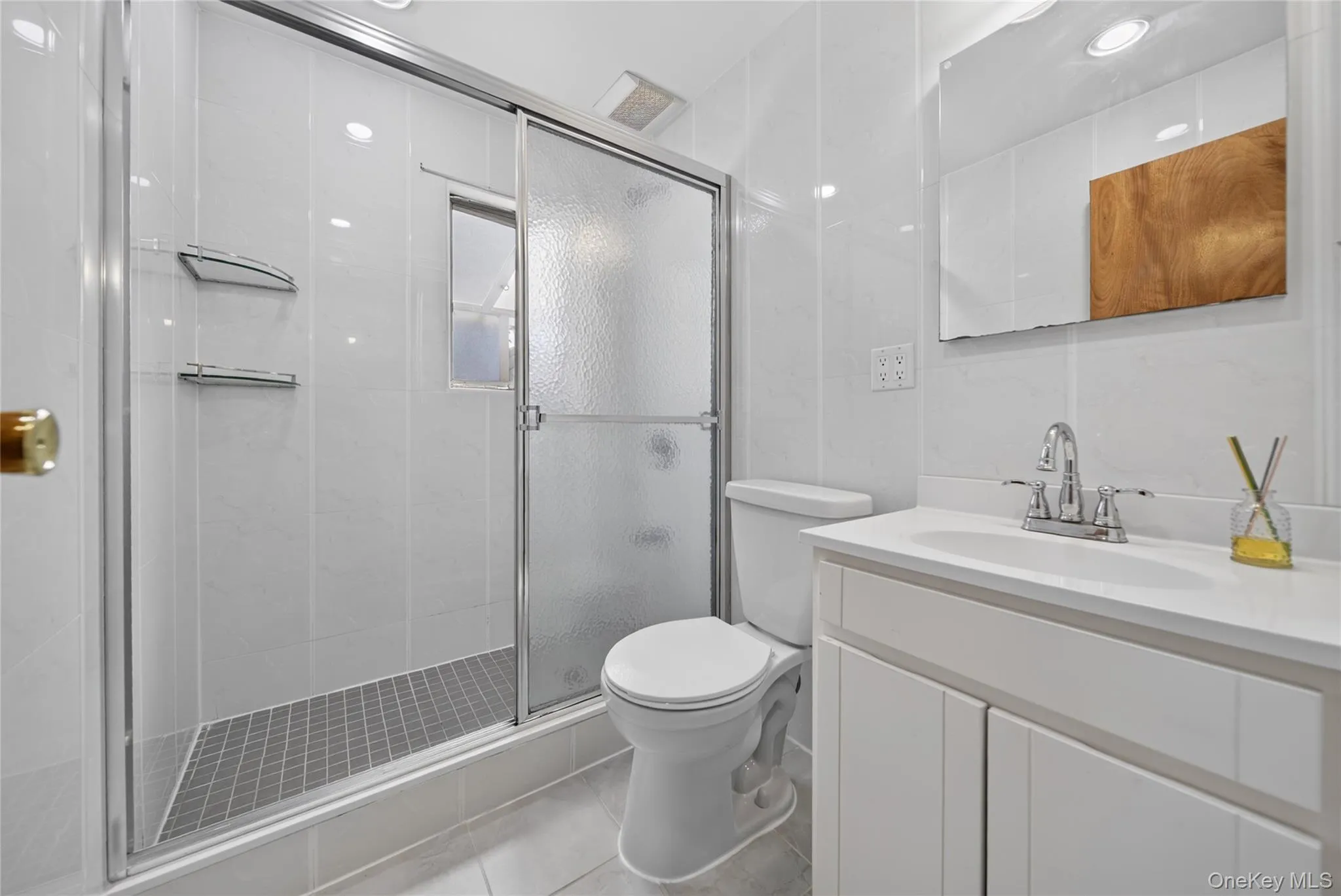 612 Marcellus Road, North Hempstead, NY, 5 Bedrooms Bedrooms, 10 Rooms Rooms,3 BathroomsBathrooms,Residential,For Rent,Marcellus,0,1034664 612 Marcellus Road, North Hempstead, NY, 5 Bedrooms Bedrooms, 10 Rooms Rooms,3 BathroomsBathrooms,Residential,For Rent,Marcellus,0,1034664