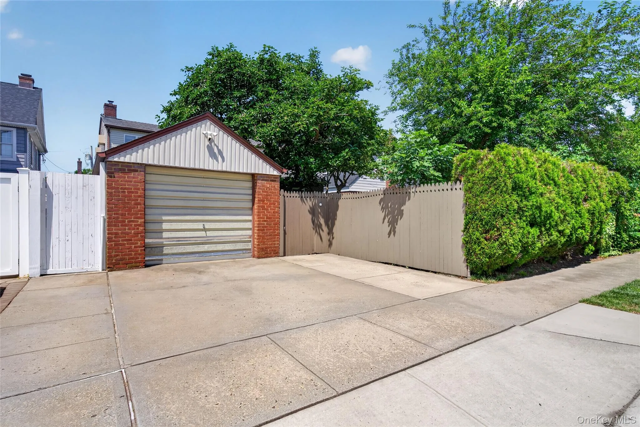 612 Marcellus Road, North Hempstead, NY, 5 Bedrooms Bedrooms, 10 Rooms Rooms,3 BathroomsBathrooms,Residential,For Rent,Marcellus,0,1034664 612 Marcellus Road, North Hempstead, NY, 5 Bedrooms Bedrooms, 10 Rooms Rooms,3 BathroomsBathrooms,Residential,For Rent,Marcellus,0,1034664
