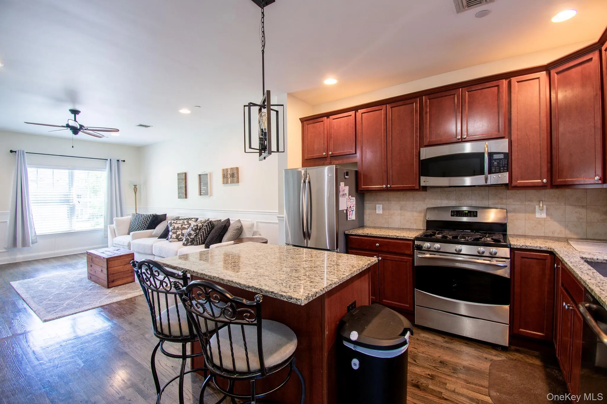 7 Lager Lane, Brookhaven, NY, 3 Bedrooms Bedrooms, 7 Rooms Rooms,1 BathroomBathrooms,Residential,For Rent,Lager,0,1034665 7 Lager Lane, Brookhaven, NY, 3 Bedrooms Bedrooms, 7 Rooms Rooms,1 BathroomBathrooms,Residential,For Rent,Lager,0,1034665