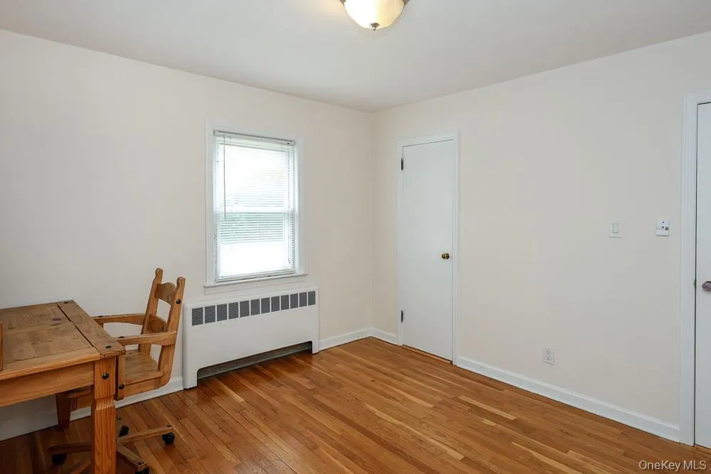 242 Clinton Road, Hempstead, NY, 4 Bedrooms Bedrooms, 6 Rooms Rooms,2 BathroomsBathrooms,Residential Lease,For Rent,Clinton,0,1034669 242 Clinton Road, Hempstead, NY, 4 Bedrooms Bedrooms, 6 Rooms Rooms,2 BathroomsBathrooms,Residential Lease,For Rent,Clinton,0,1034669