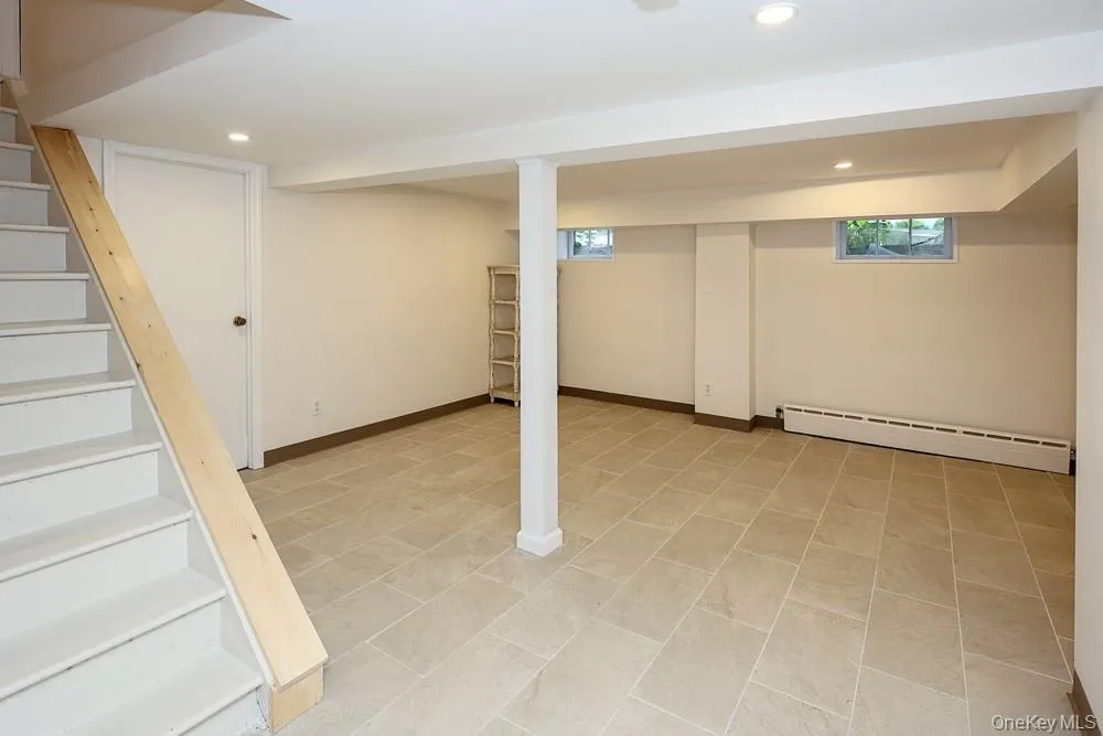 242 Clinton Road, Hempstead, NY, 4 Bedrooms Bedrooms, 6 Rooms Rooms,2 BathroomsBathrooms,Residential Lease,For Rent,Clinton,0,1034669 242 Clinton Road, Hempstead, NY, 4 Bedrooms Bedrooms, 6 Rooms Rooms,2 BathroomsBathrooms,Residential Lease,For Rent,Clinton,0,1034669