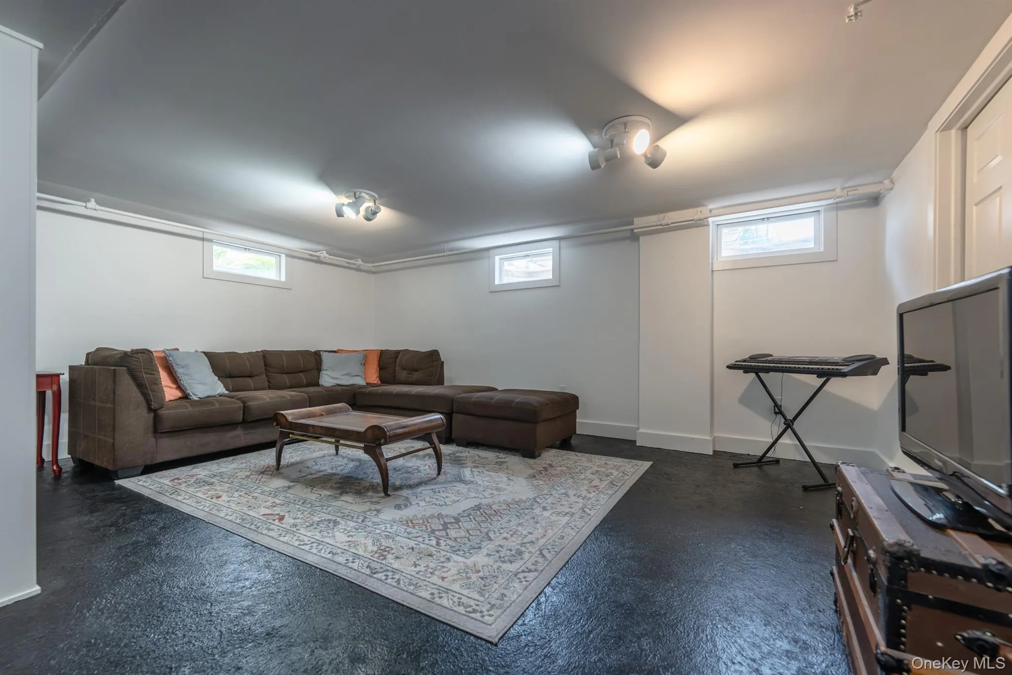 10 Lipton Street, Kingston, NY, 3 Bedrooms Bedrooms, 9 Rooms Rooms,2 BathroomsBathrooms,Residential,For Rent,Lipton,0,1034671 10 Lipton Street, Kingston, NY, 3 Bedrooms Bedrooms, 9 Rooms Rooms,2 BathroomsBathrooms,Residential,For Rent,Lipton,0,1034671