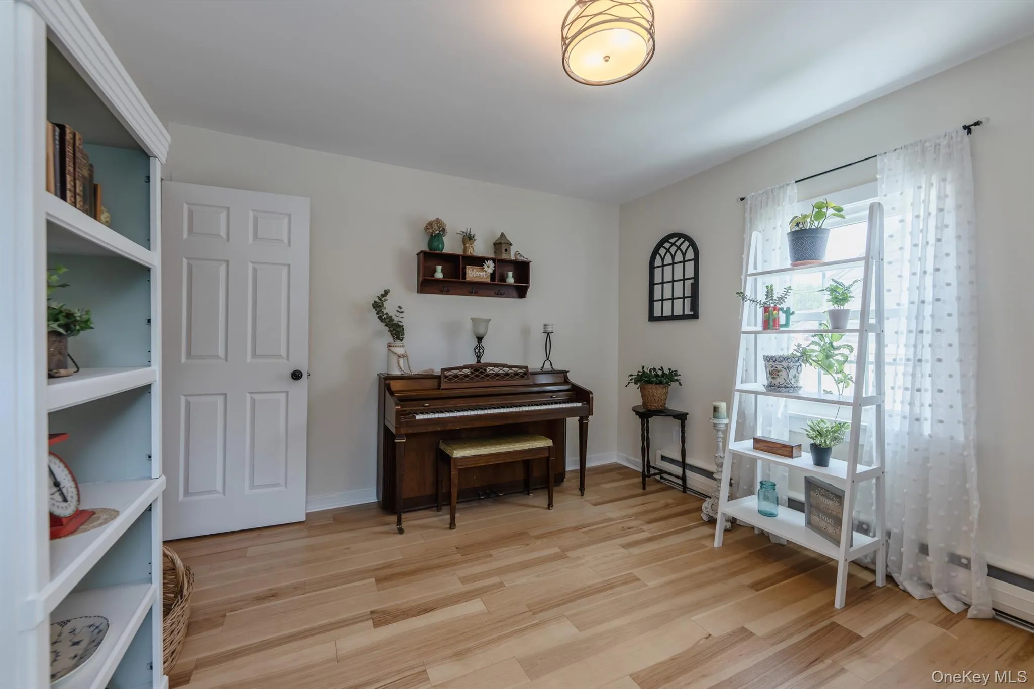 10 Lipton Street, Kingston, NY, 3 Bedrooms Bedrooms, 9 Rooms Rooms,2 BathroomsBathrooms,Residential,For Rent,Lipton,0,1034671 10 Lipton Street, Kingston, NY, 3 Bedrooms Bedrooms, 9 Rooms Rooms,2 BathroomsBathrooms,Residential,For Rent,Lipton,0,1034671