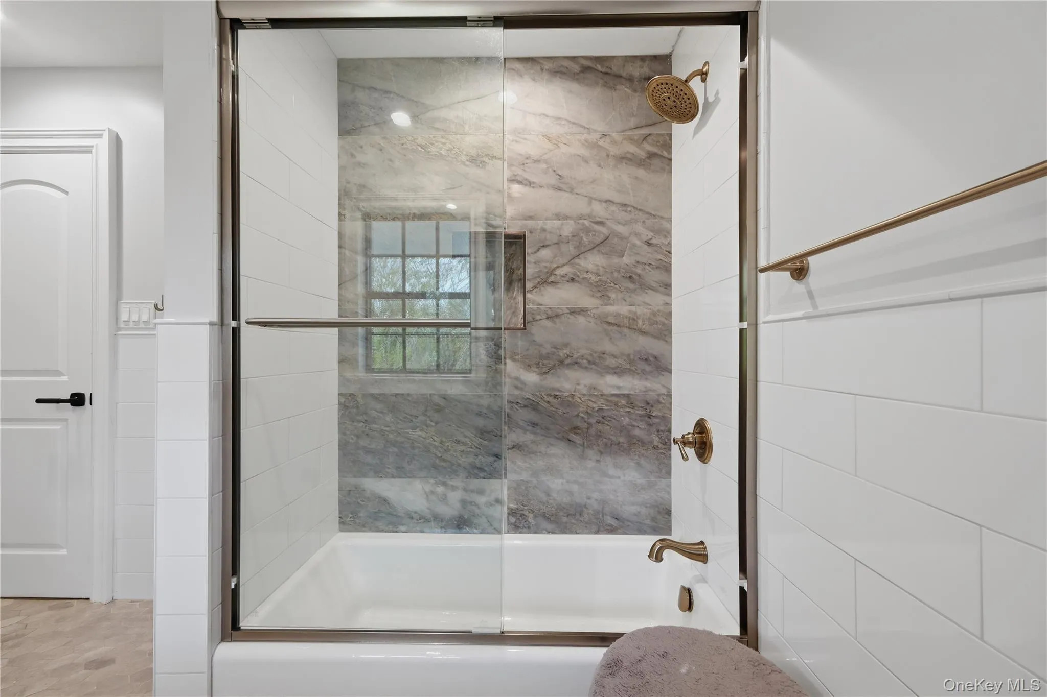 21 Sleepy Lane, Huntington, NY, 5 Bedrooms Bedrooms, 5 Rooms Rooms,3 BathroomsBathrooms,Residential,For Rent,Sleepy,0,1034684 21 Sleepy Lane, Huntington, NY, 5 Bedrooms Bedrooms, 5 Rooms Rooms,3 BathroomsBathrooms,Residential,For Rent,Sleepy,0,1034684