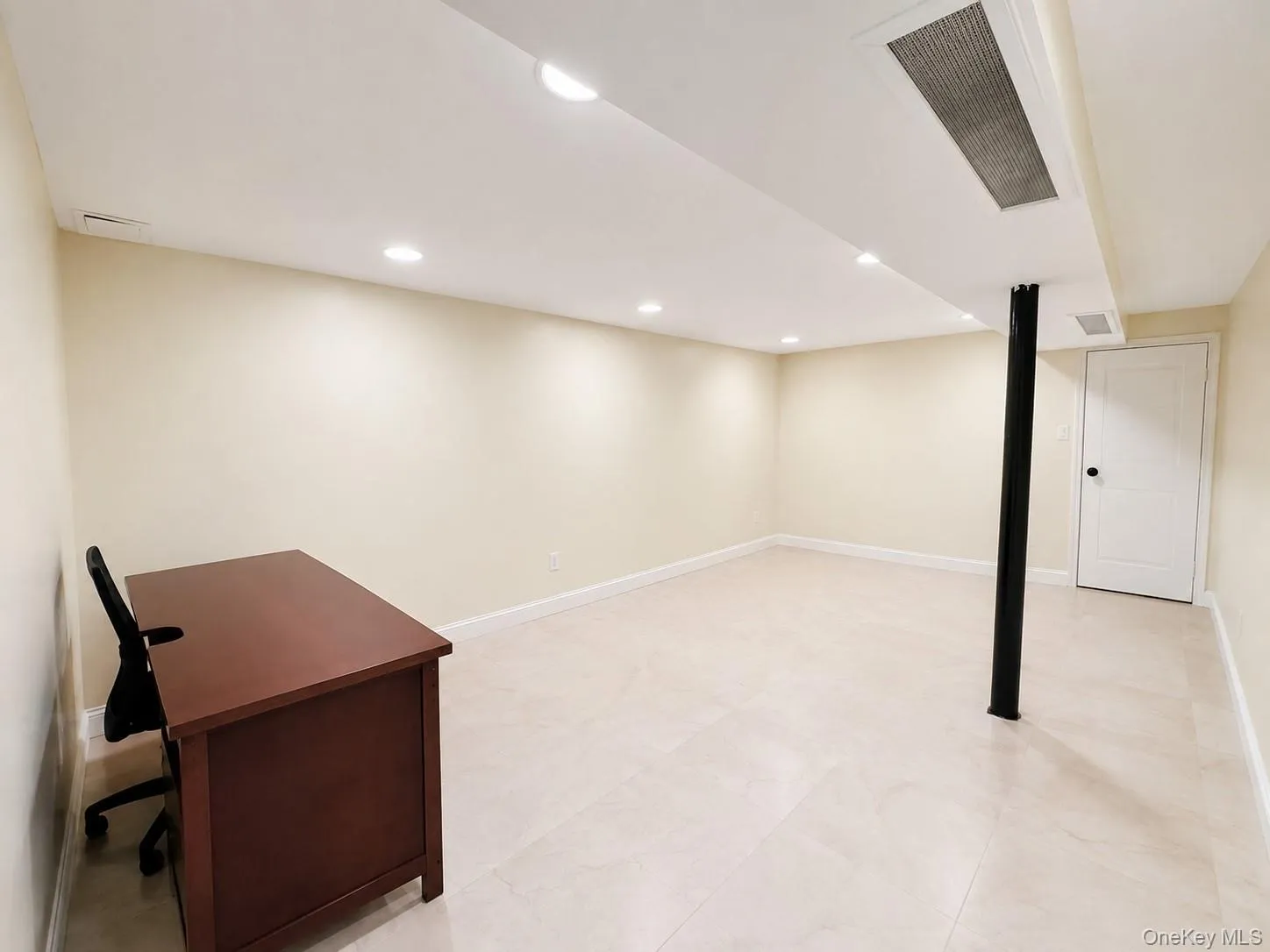 4948 Utopia Parkway, New York, NY, 3 Bedrooms Bedrooms, 6 Rooms Rooms,2 BathroomsBathrooms,Residential Lease,For Rent,Utopia,0,1034687 4948 Utopia Parkway, New York, NY, 3 Bedrooms Bedrooms, 6 Rooms Rooms,2 BathroomsBathrooms,Residential Lease,For Rent,Utopia,0,1034687