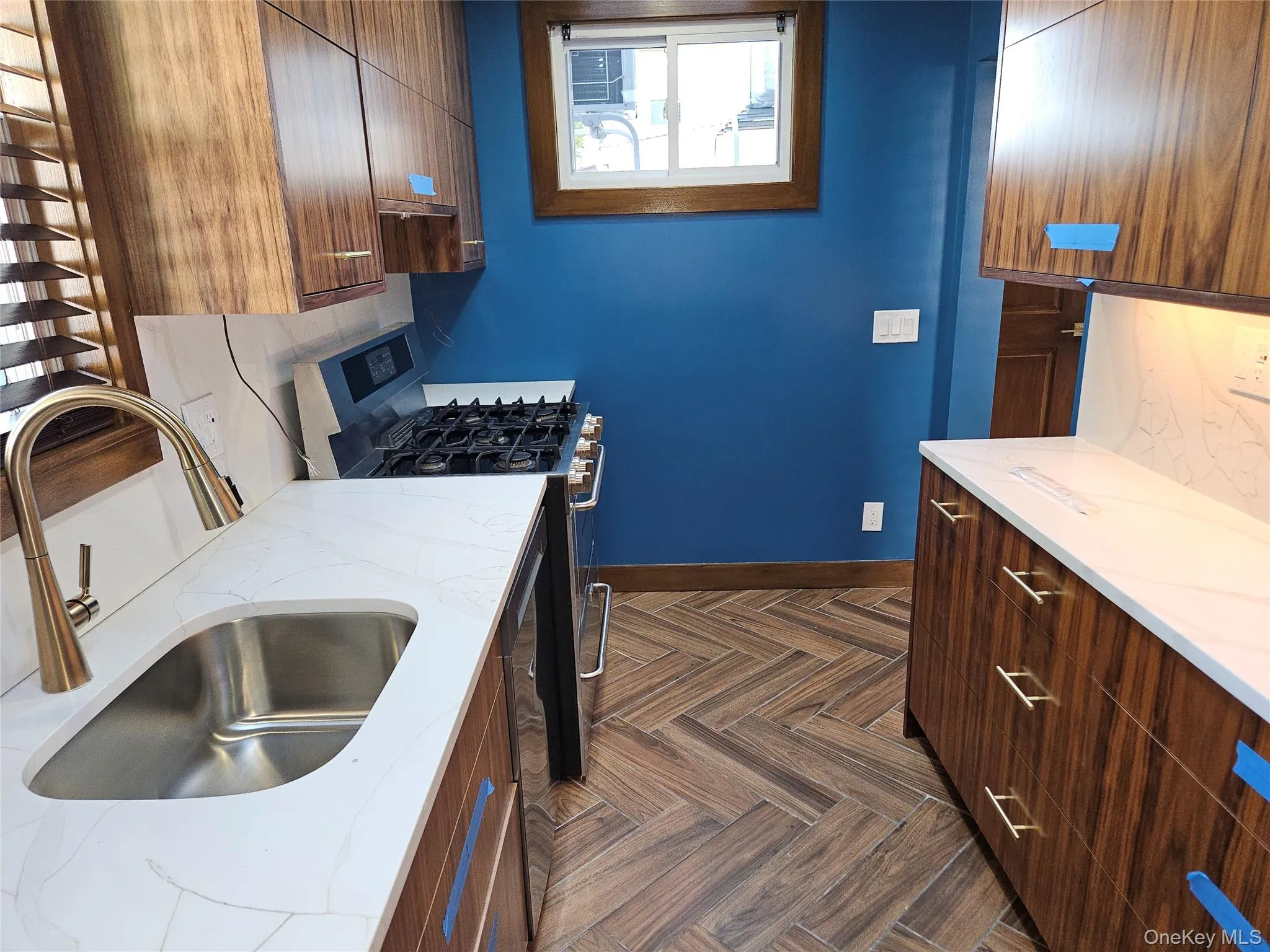 94 Briggs Avenue, Yonkers, NY, 3 Bedrooms Bedrooms, 6 Rooms Rooms,2 BathroomsBathrooms,Residential Lease,For Rent,Briggs,0,1034690 94 Briggs Avenue, Yonkers, NY, 3 Bedrooms Bedrooms, 6 Rooms Rooms,2 BathroomsBathrooms,Residential Lease,For Rent,Briggs,0,1034690