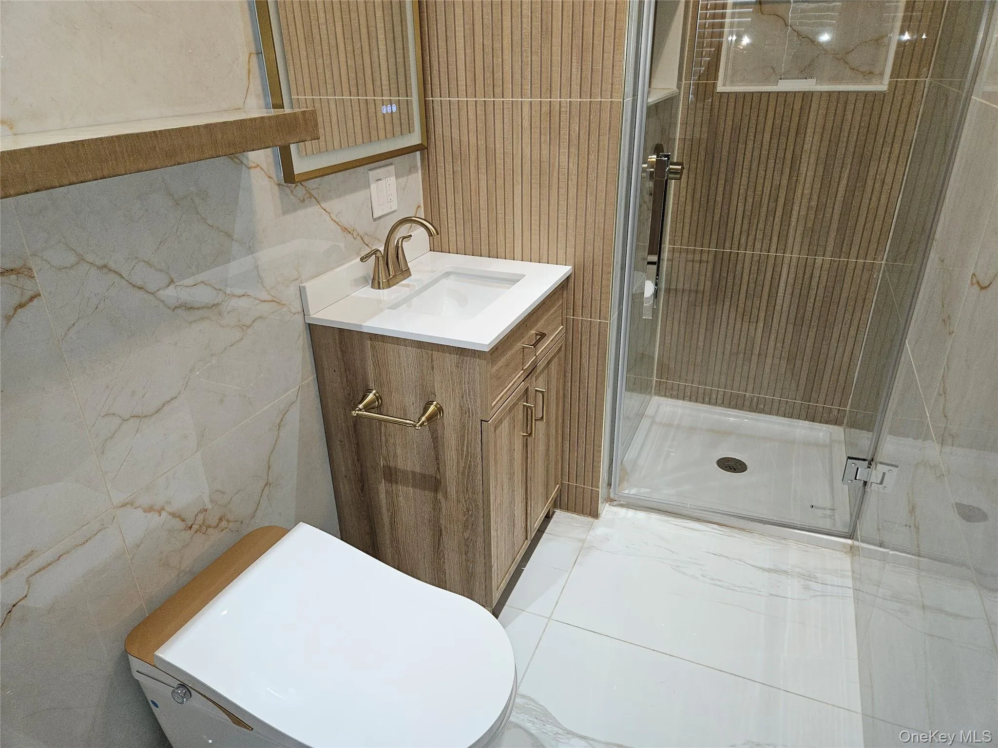 94 Briggs Avenue, Yonkers, NY, 3 Bedrooms Bedrooms, 6 Rooms Rooms,2 BathroomsBathrooms,Residential Lease,For Rent,Briggs,0,1034690 94 Briggs Avenue, Yonkers, NY, 3 Bedrooms Bedrooms, 6 Rooms Rooms,2 BathroomsBathrooms,Residential Lease,For Rent,Briggs,0,1034690