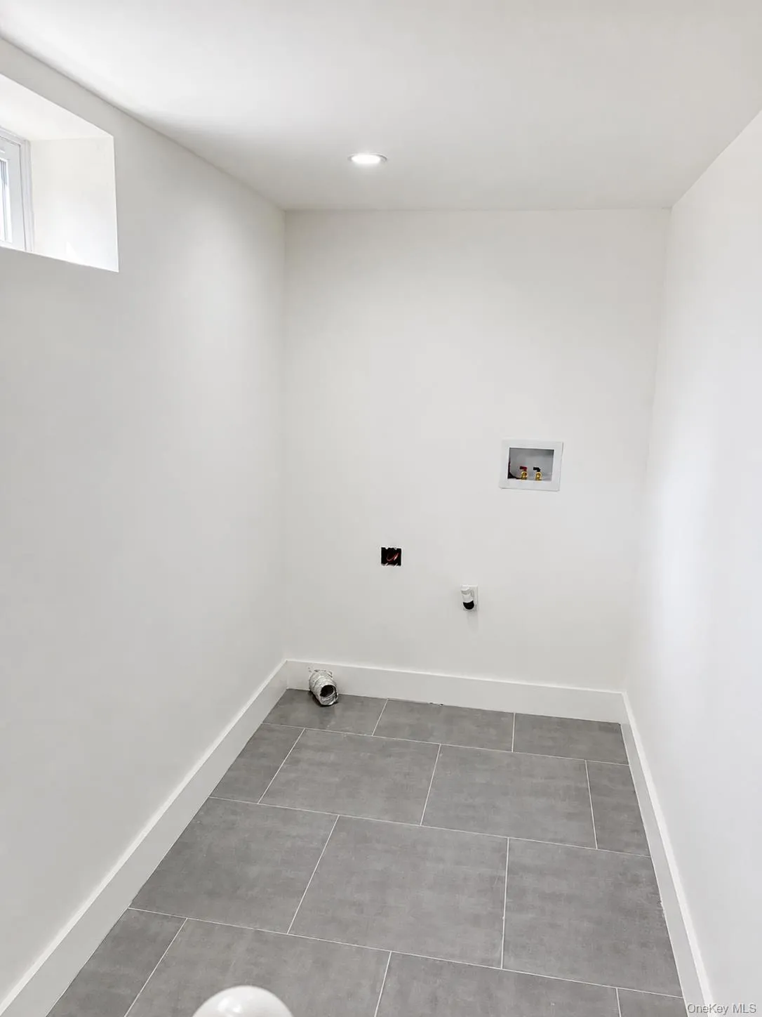 11588 220th Street, New York, NY, 8 Bedrooms Bedrooms, 14 Rooms Rooms,3 BathroomsBathrooms,Residential,For Rent,220th,0,1034691 11588 220th Street, New York, NY, 8 Bedrooms Bedrooms, 14 Rooms Rooms,3 BathroomsBathrooms,Residential,For Rent,220th,0,1034691