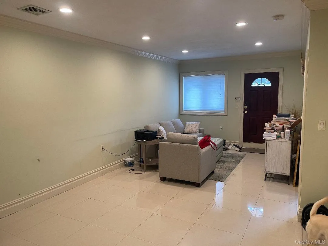 329 Broadway, Long Beach, NY, 3 Bedrooms Bedrooms, 7 Rooms Rooms,2 BathroomsBathrooms,Residential Lease,For Rent,Broadway,0,1034693 329 Broadway, Long Beach, NY, 3 Bedrooms Bedrooms, 7 Rooms Rooms,2 BathroomsBathrooms,Residential Lease,For Rent,Broadway,0,1034693