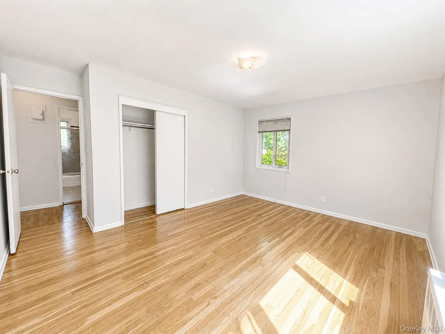 13-42 212 Street, New York, NY, 2 Bedrooms Bedrooms, 5 Rooms Rooms,1 BathroomBathrooms,Residential,For Rent,212,0,1034695 13-42 212 Street, New York, NY, 2 Bedrooms Bedrooms, 5 Rooms Rooms,1 BathroomBathrooms,Residential,For Rent,212,0,1034695