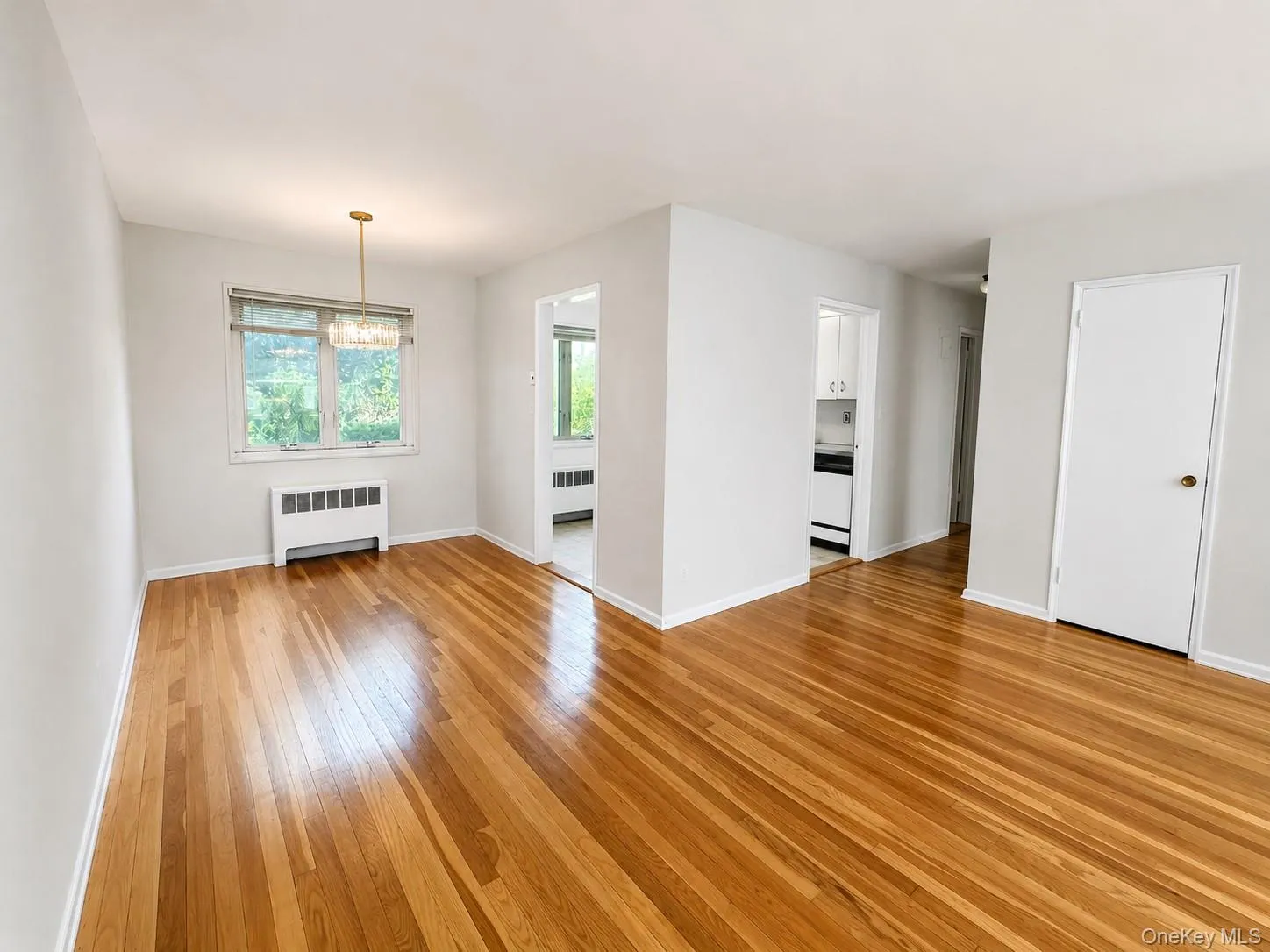 13-42 212 Street, New York, NY, 2 Bedrooms Bedrooms, 5 Rooms Rooms,1 BathroomBathrooms,Residential,For Rent,212,0,1034695 13-42 212 Street, New York, NY, 2 Bedrooms Bedrooms, 5 Rooms Rooms,1 BathroomBathrooms,Residential,For Rent,212,0,1034695