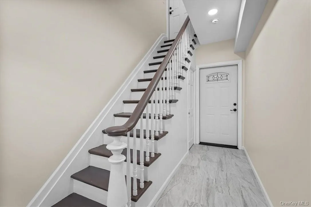 Front Entrance (bottom door) Front Entrance (bottom door)