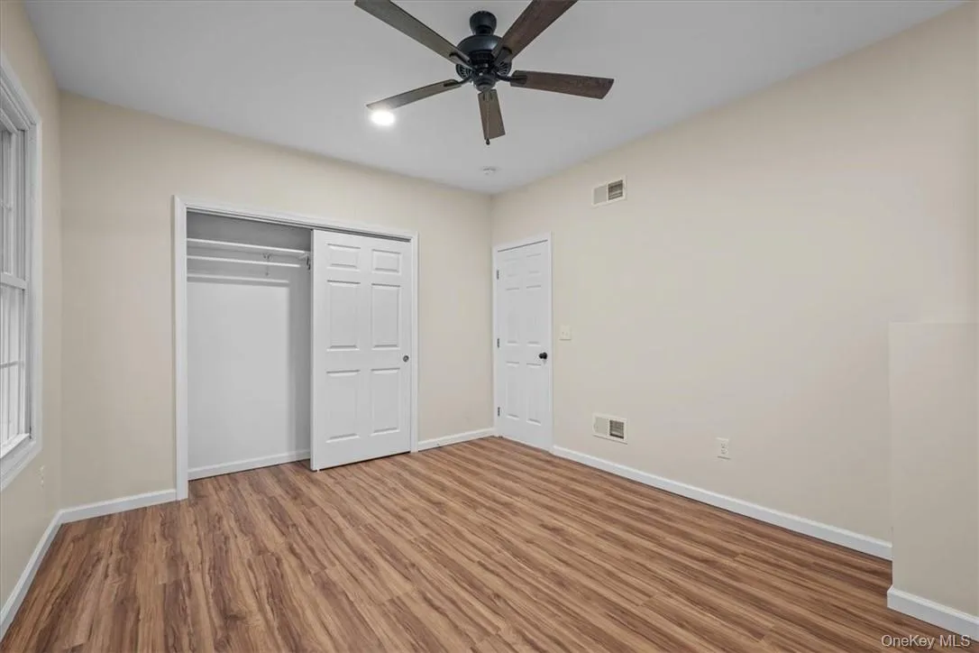 175 Main Street, Port Jervis, NY, 3 Bedrooms Bedrooms, 4 Rooms Rooms,1 BathroomBathrooms,Residential Lease,For Rent,Main,0,1034697 175 Main Street, Port Jervis, NY, 3 Bedrooms Bedrooms, 4 Rooms Rooms,1 BathroomBathrooms,Residential Lease,For Rent,Main,0,1034697
