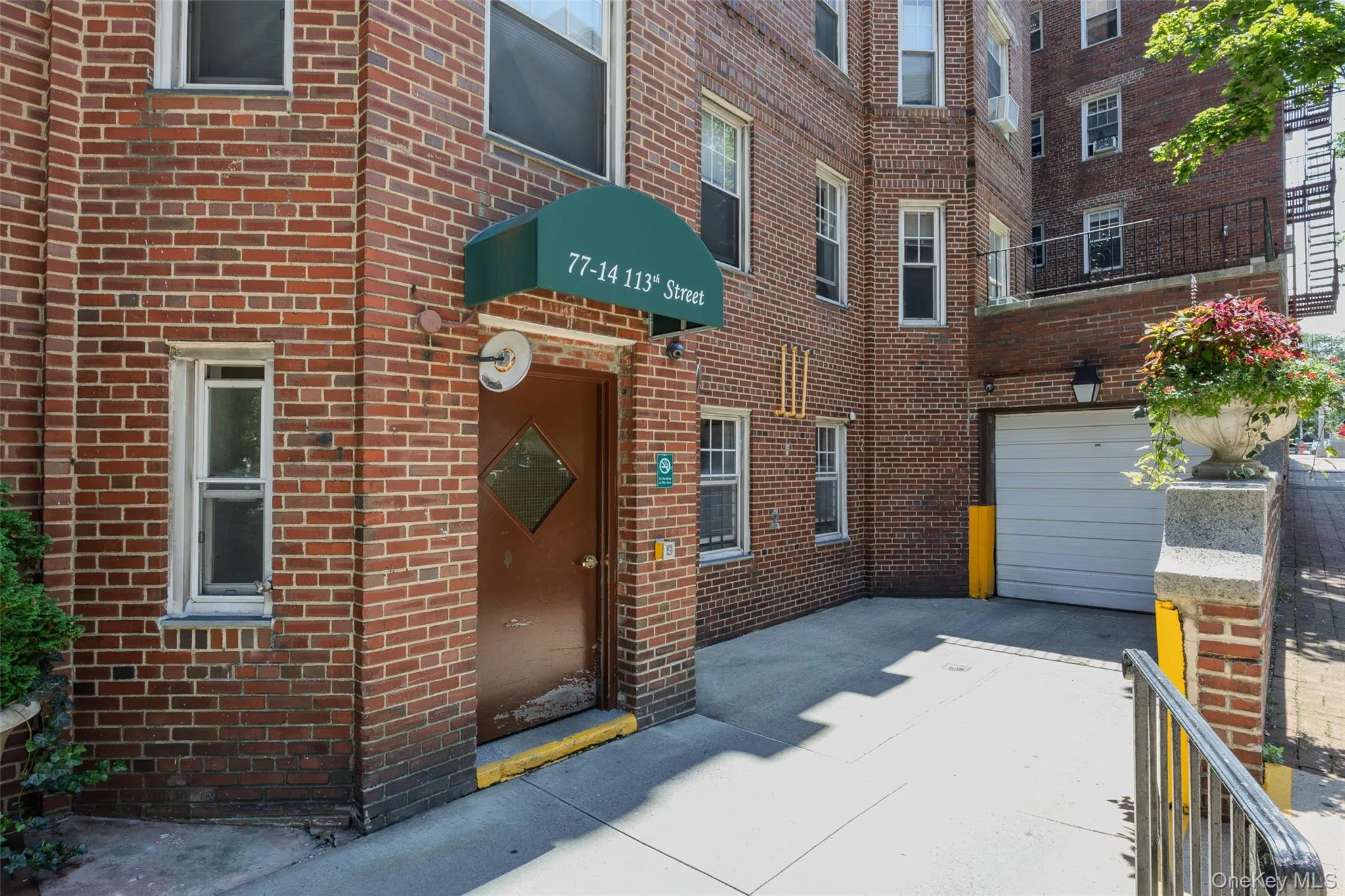 7714 113th Street, New York, NY, 1 Bedroom Bedrooms, 4 Rooms Rooms,1 BathroomBathrooms,Residential,For Rent,113th,0,1034698 7714 113th Street, New York, NY, 1 Bedroom Bedrooms, 4 Rooms Rooms,1 BathroomBathrooms,Residential,For Rent,113th,0,1034698