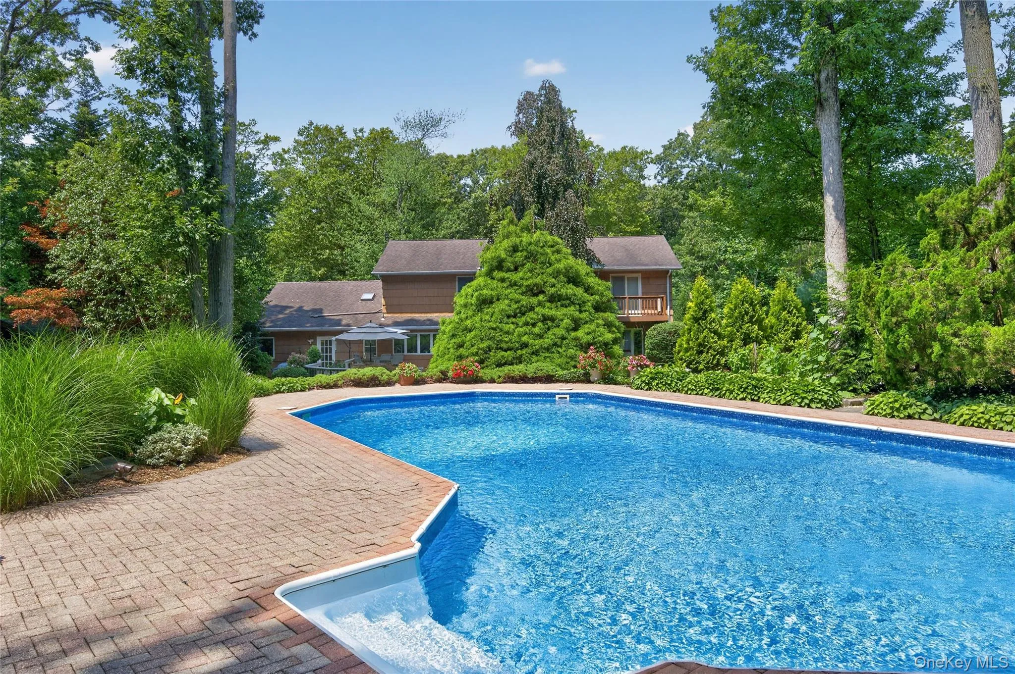 36 Arbor Lane, Huntington, NY, 5 Bedrooms Bedrooms, 9 Rooms Rooms,3 BathroomsBathrooms,Residential,For Rent,Arbor,0,1034699 36 Arbor Lane, Huntington, NY, 5 Bedrooms Bedrooms, 9 Rooms Rooms,3 BathroomsBathrooms,Residential,For Rent,Arbor,0,1034699