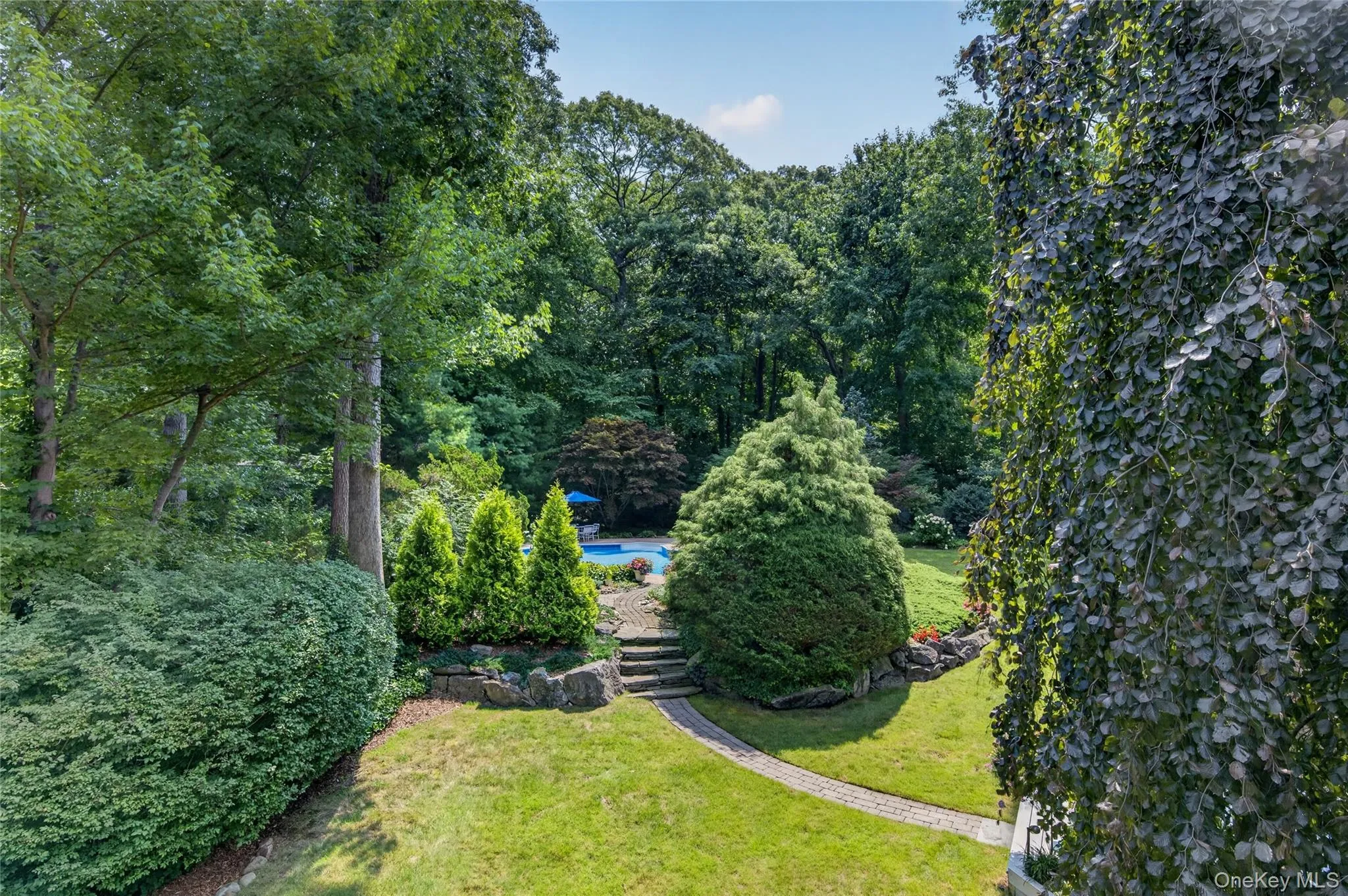 36 Arbor Lane, Huntington, NY, 5 Bedrooms Bedrooms, 9 Rooms Rooms,3 BathroomsBathrooms,Residential,For Rent,Arbor,0,1034699 36 Arbor Lane, Huntington, NY, 5 Bedrooms Bedrooms, 9 Rooms Rooms,3 BathroomsBathrooms,Residential,For Rent,Arbor,0,1034699