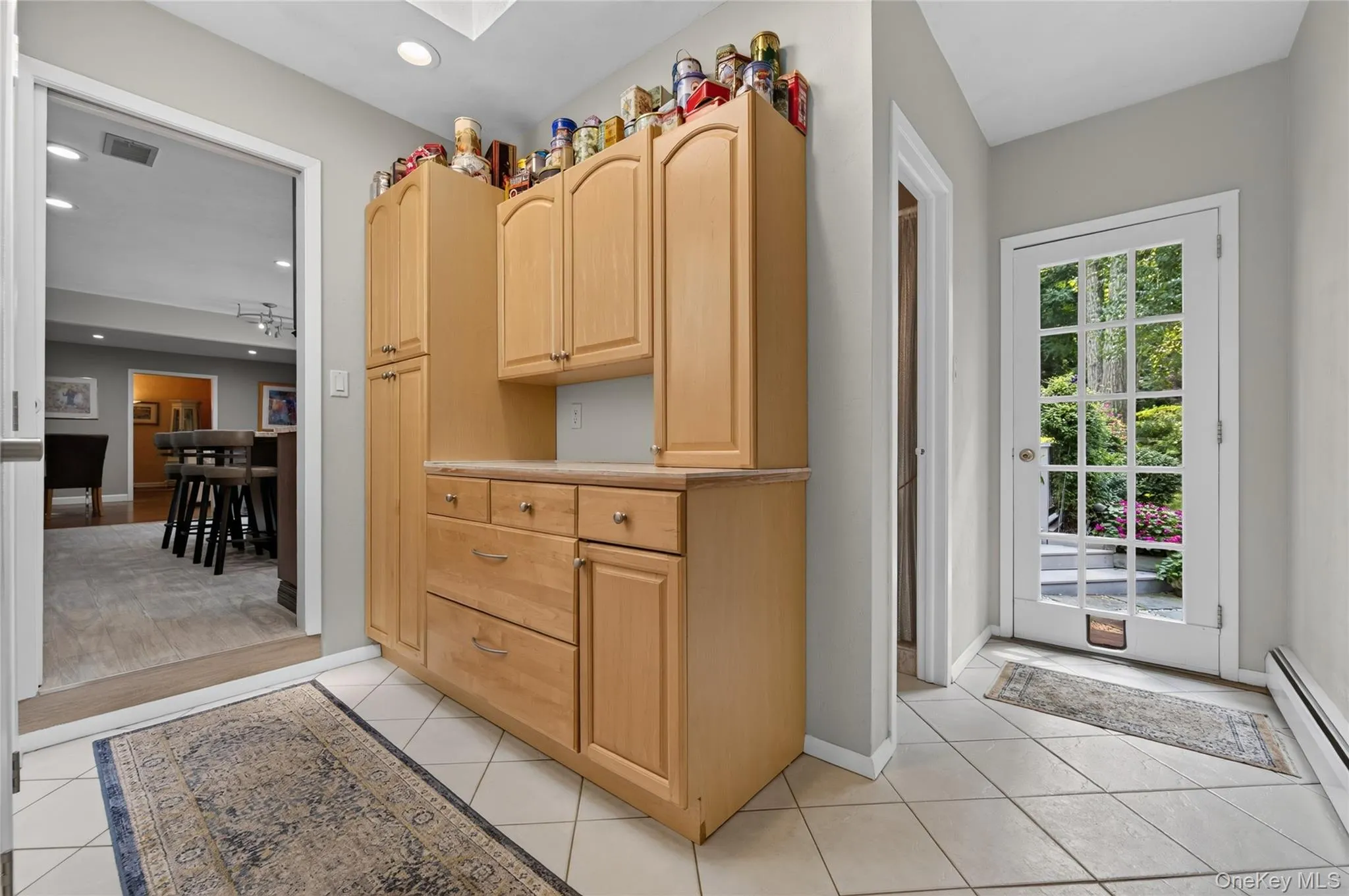 36 Arbor Lane, Huntington, NY, 5 Bedrooms Bedrooms, 9 Rooms Rooms,3 BathroomsBathrooms,Residential,For Rent,Arbor,0,1034699 36 Arbor Lane, Huntington, NY, 5 Bedrooms Bedrooms, 9 Rooms Rooms,3 BathroomsBathrooms,Residential,For Rent,Arbor,0,1034699