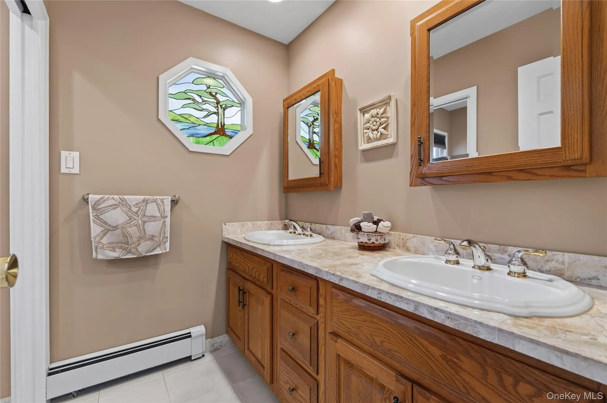 36 Arbor Lane, Huntington, NY, 5 Bedrooms Bedrooms, 9 Rooms Rooms,3 BathroomsBathrooms,Residential,For Rent,Arbor,0,1034699 36 Arbor Lane, Huntington, NY, 5 Bedrooms Bedrooms, 9 Rooms Rooms,3 BathroomsBathrooms,Residential,For Rent,Arbor,0,1034699
